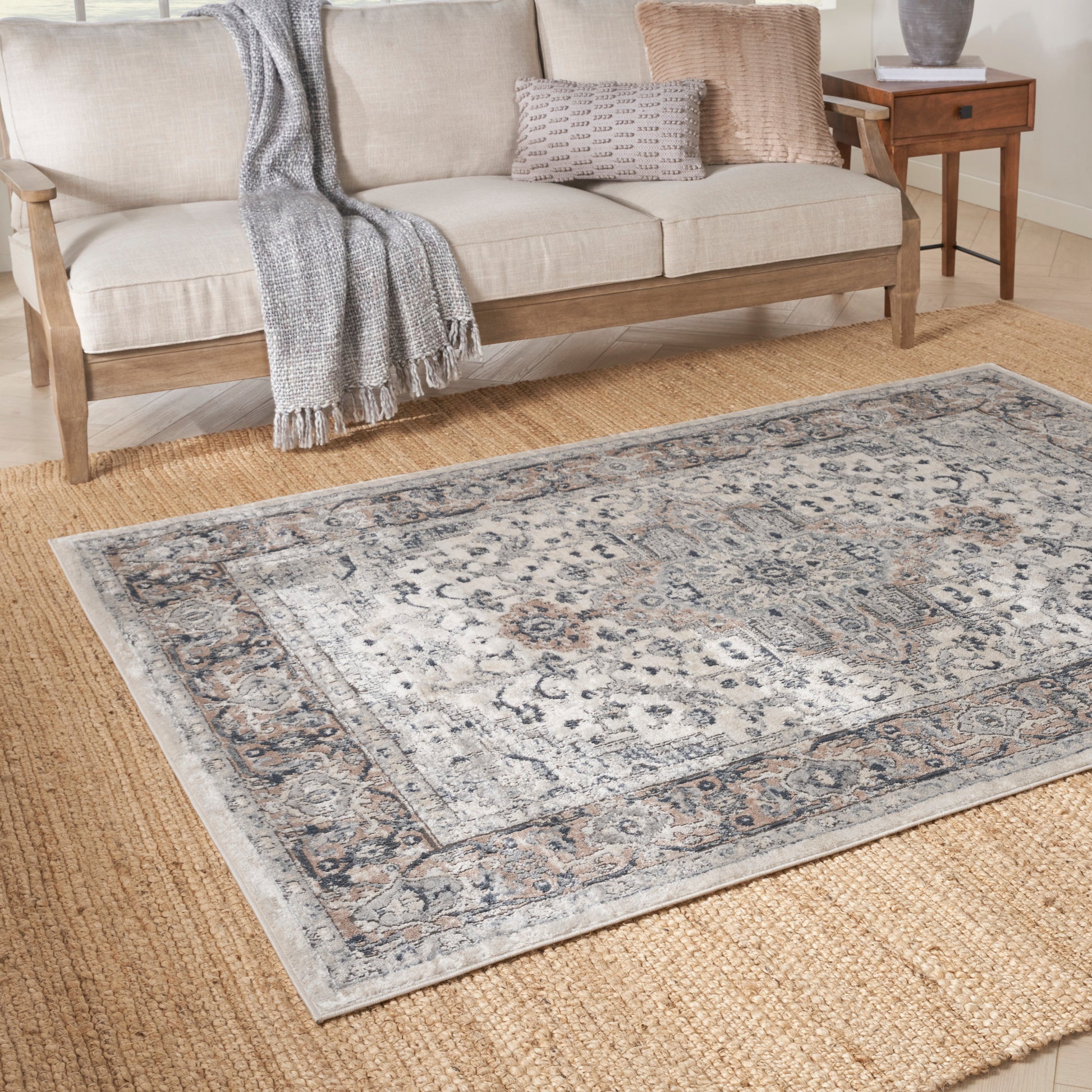 Nourison Home Quarry  Ivory Grey  Transitional