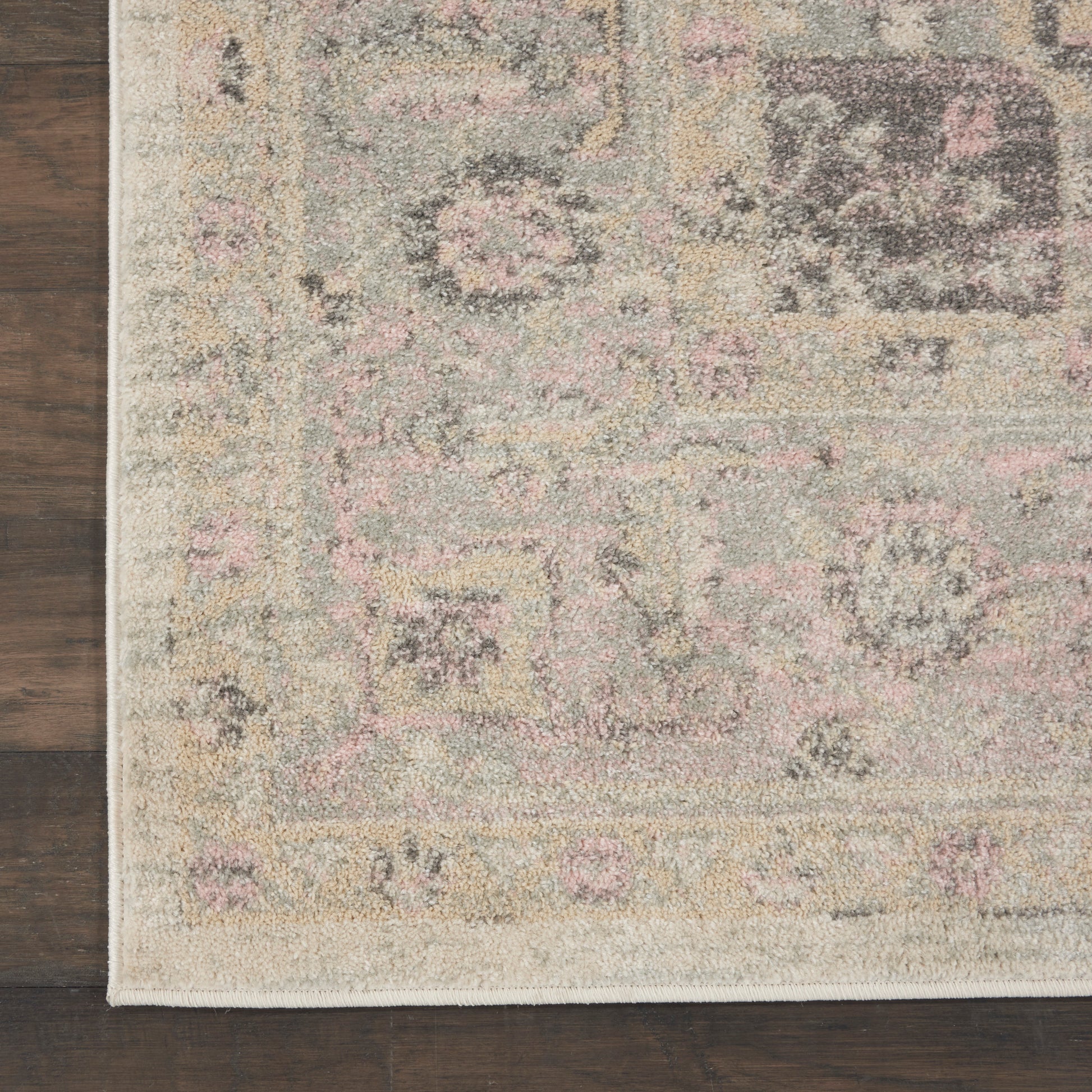Nourison Home Tranquil  Ivory Pink  Transitional