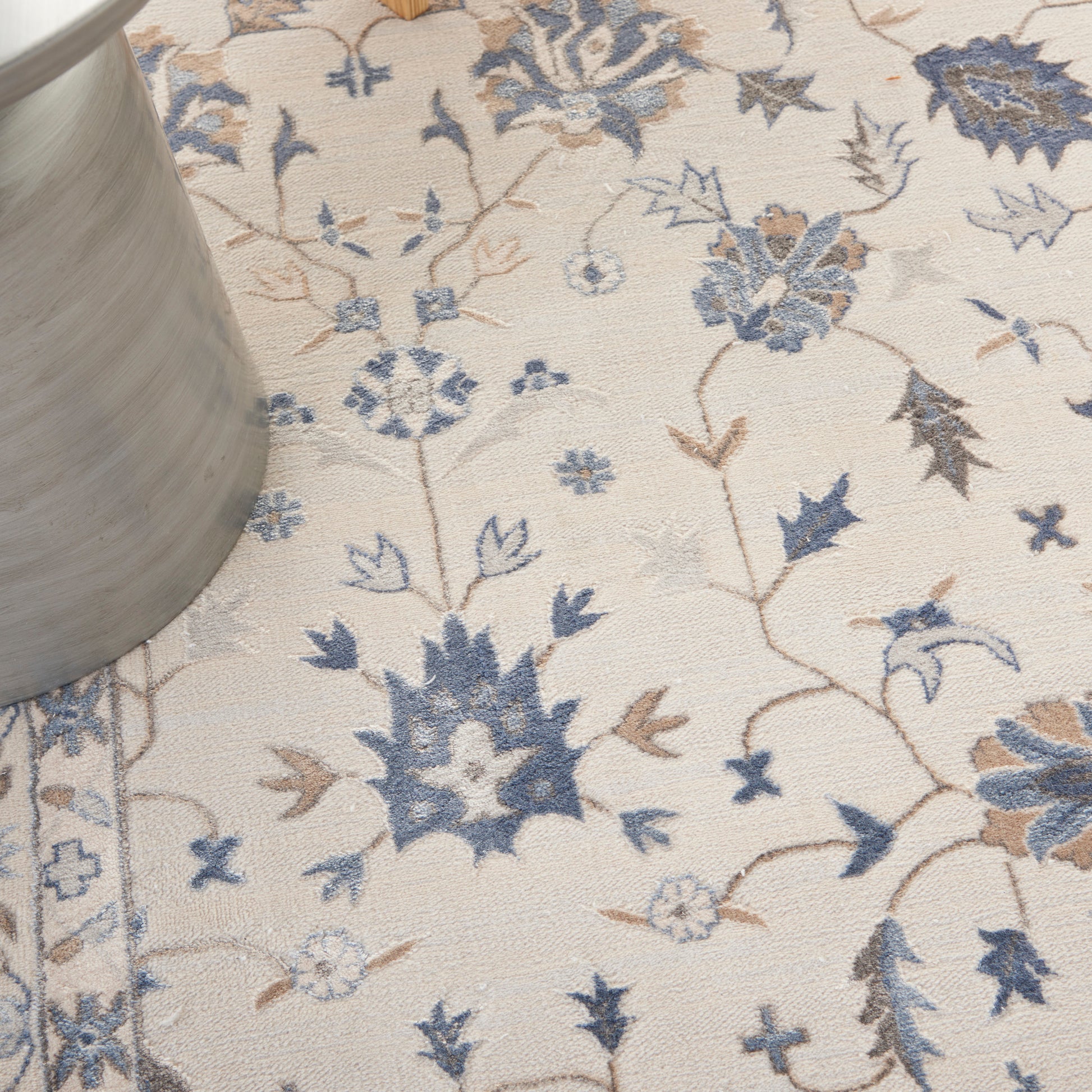 Nourison Home Silky Textures  Ivory  Traditional