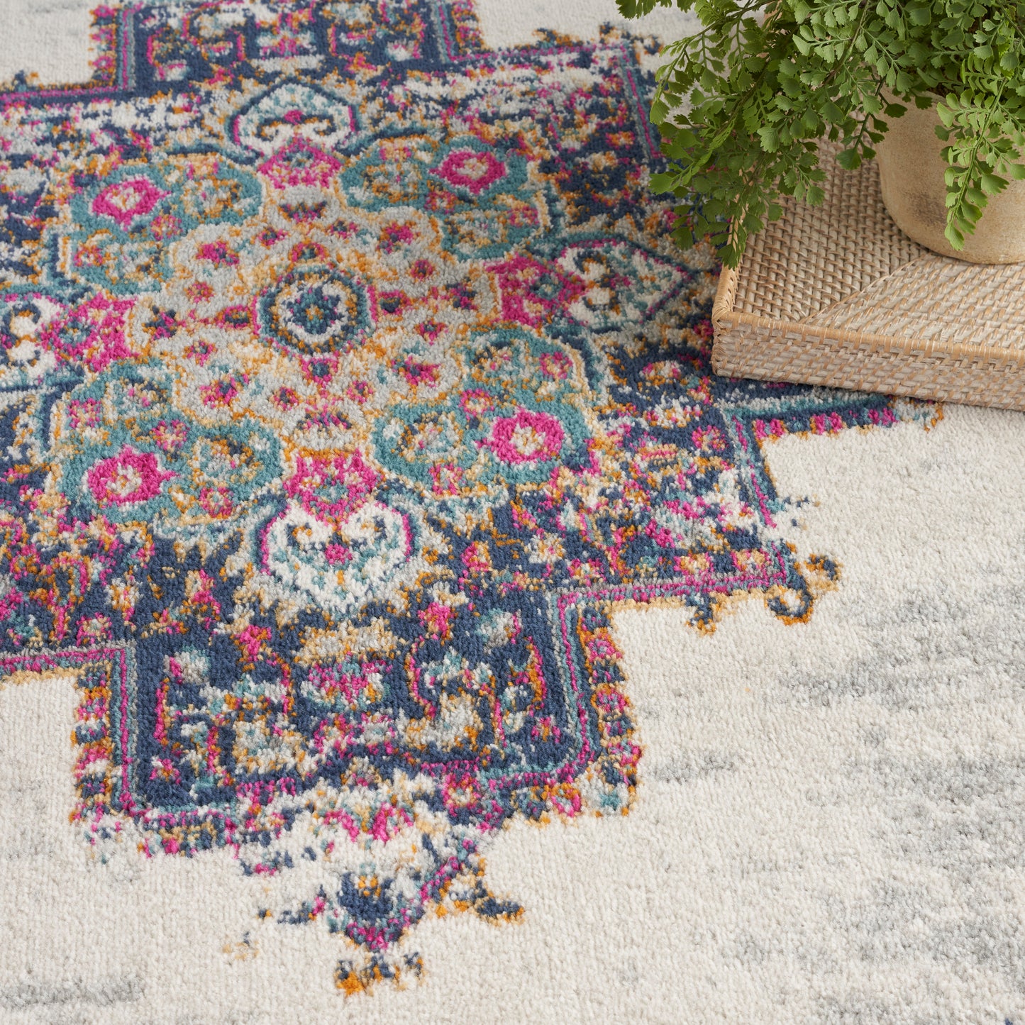 Nourison Home Passion  Ivory Blue  Transitional