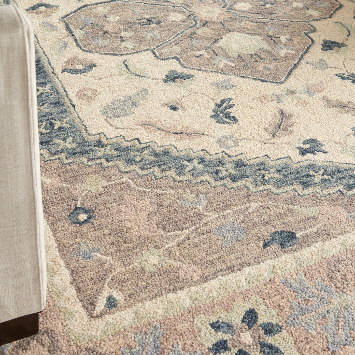Nourison Home Bahari  Grey  Traditional