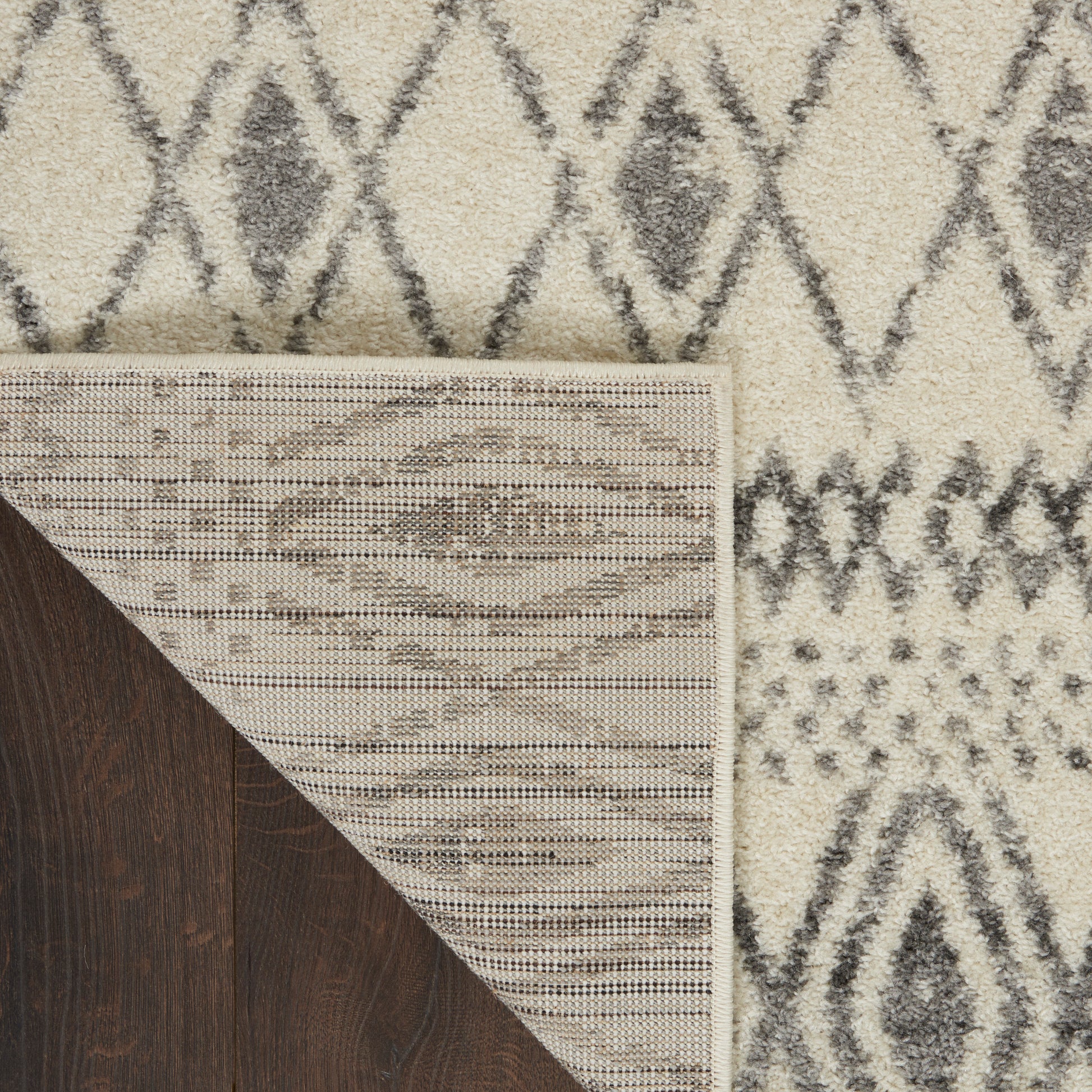 Nourison Home Passion  Ivory Grey  Transitional