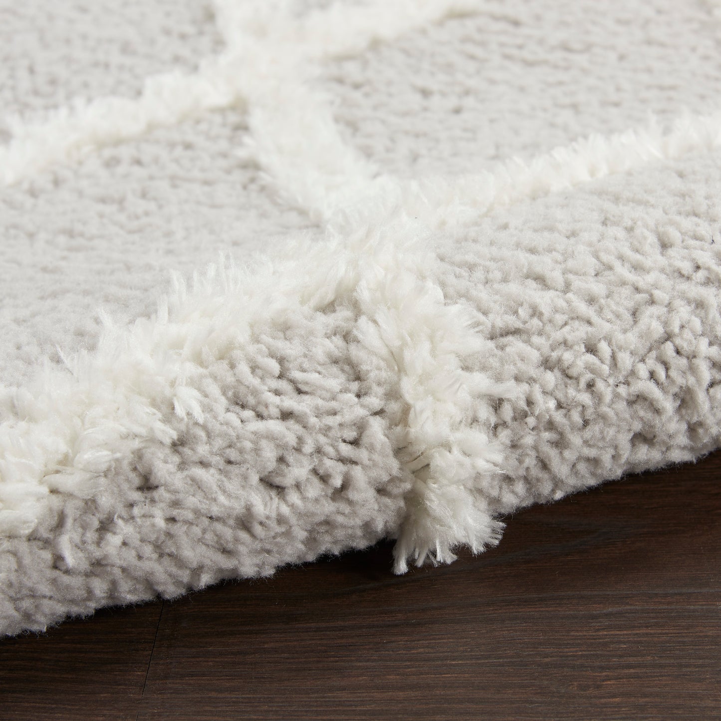 Nourison Home Feather Soft  Grey Ivory  Contemporary