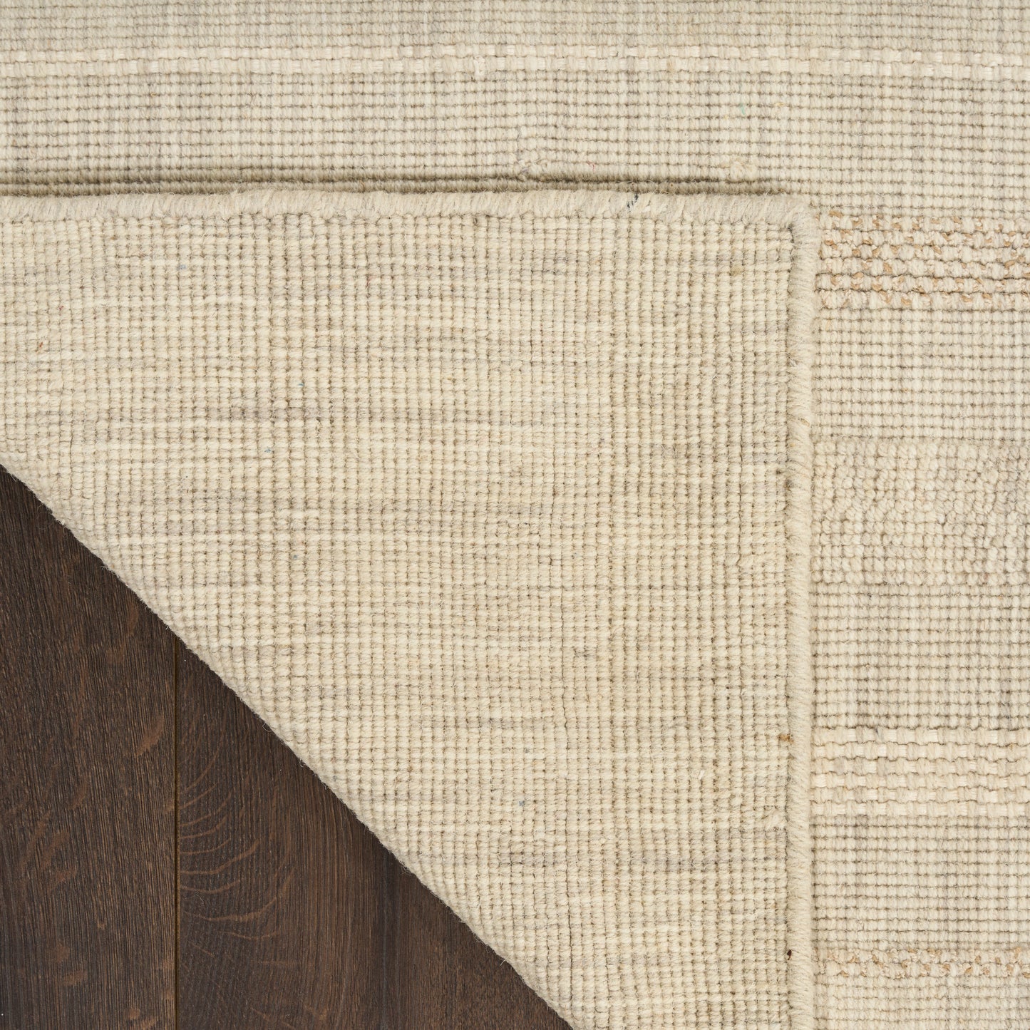 Nourison Home Embrace  Ivory  Contemporary