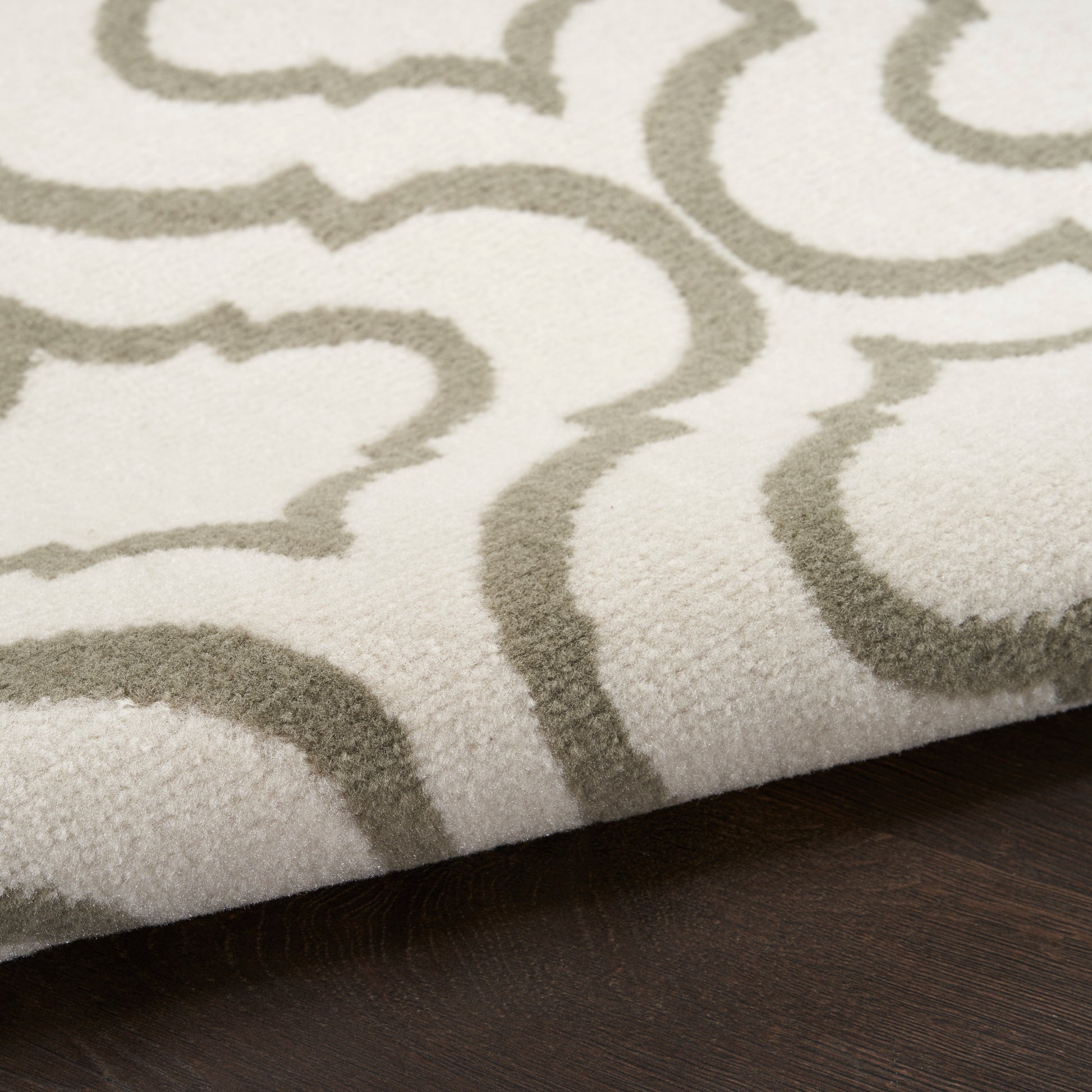 Nourison Home Jubilant  Ivory Green  Transitional