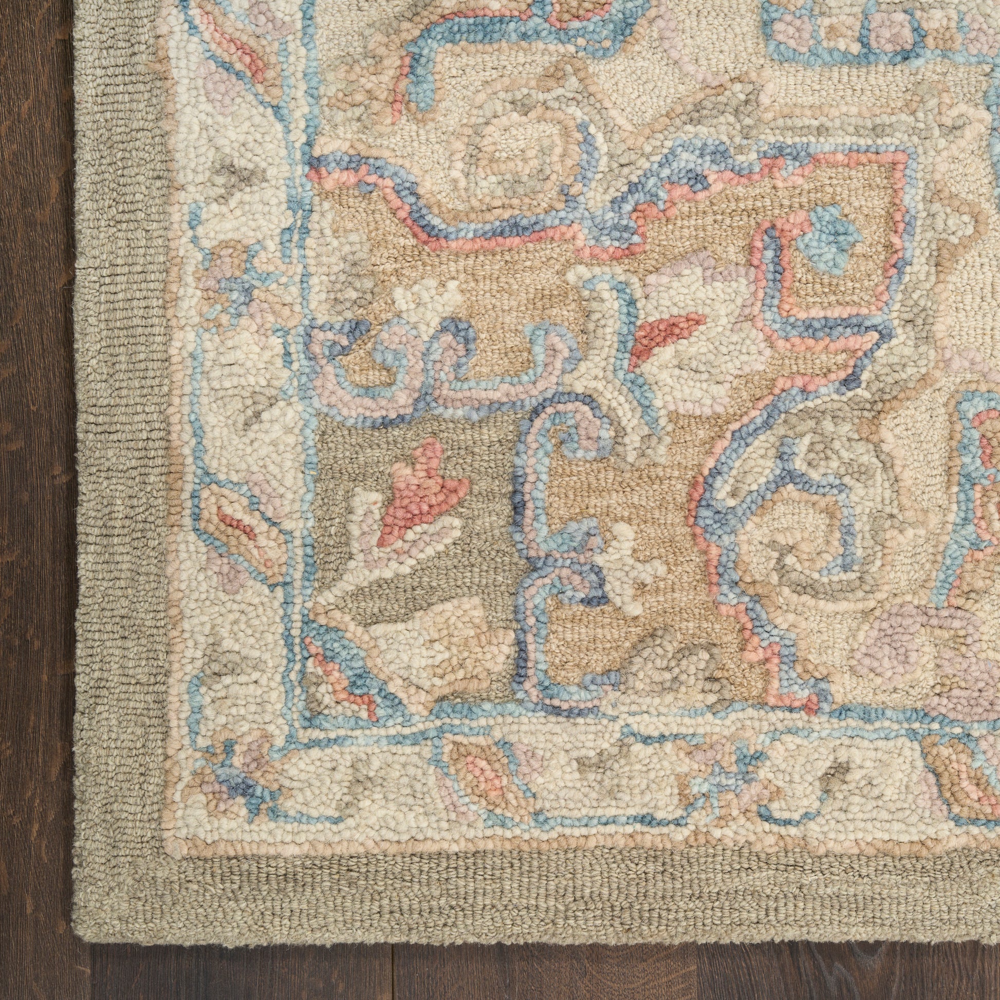 Nourison Home Maison  Green Ivory  Traditional