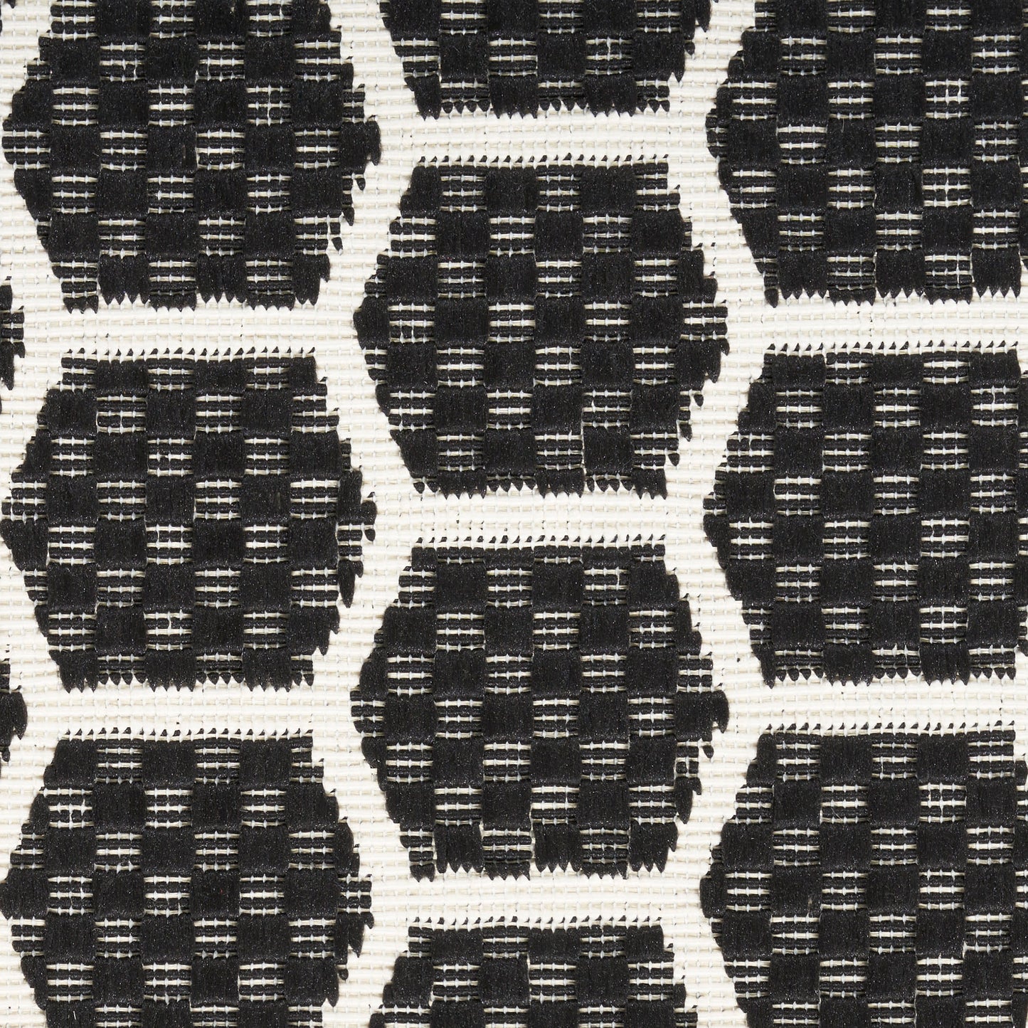 Nourison Home Twist Reversible  Black  Contemporary