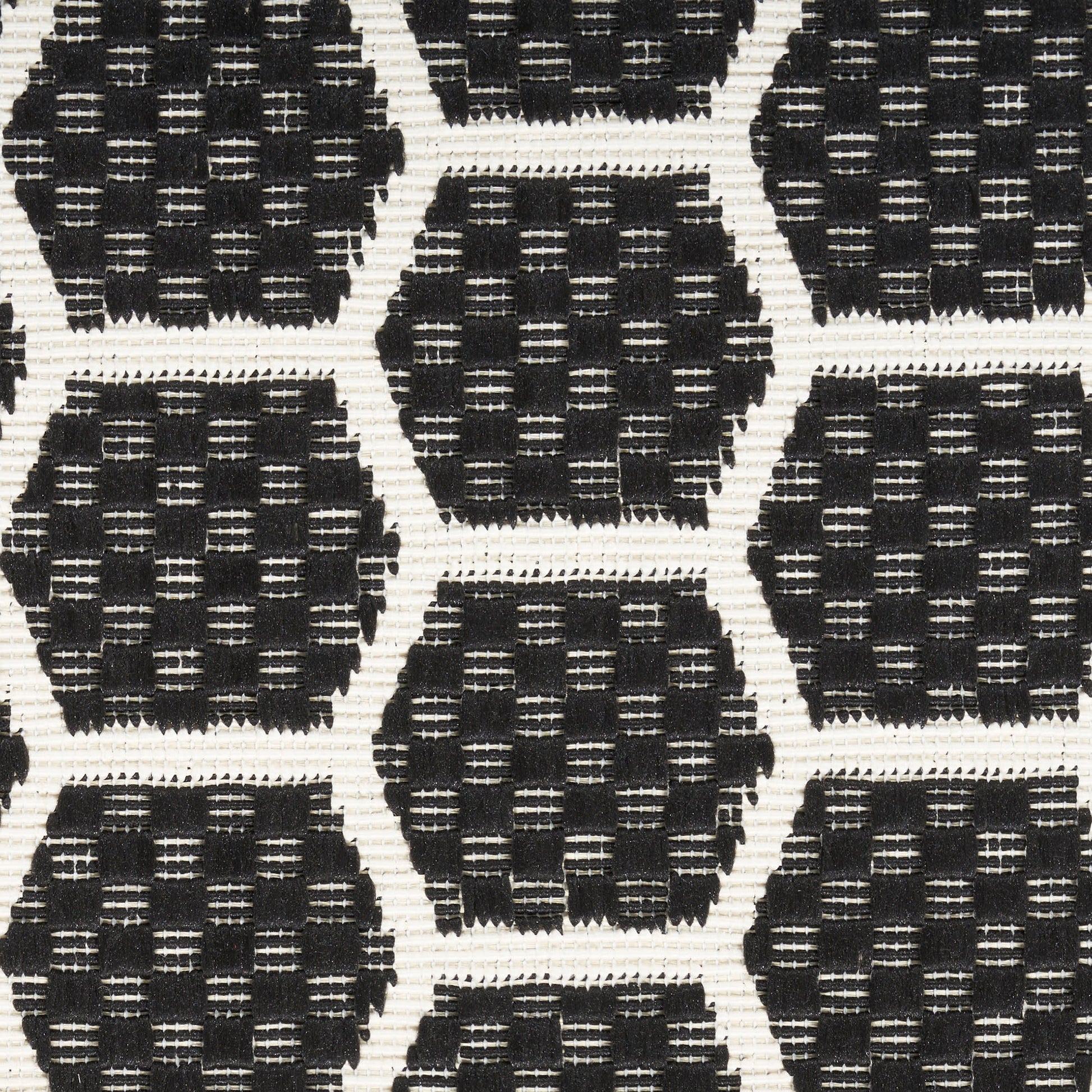Nourison Home Twist Reversible  Black  Contemporary