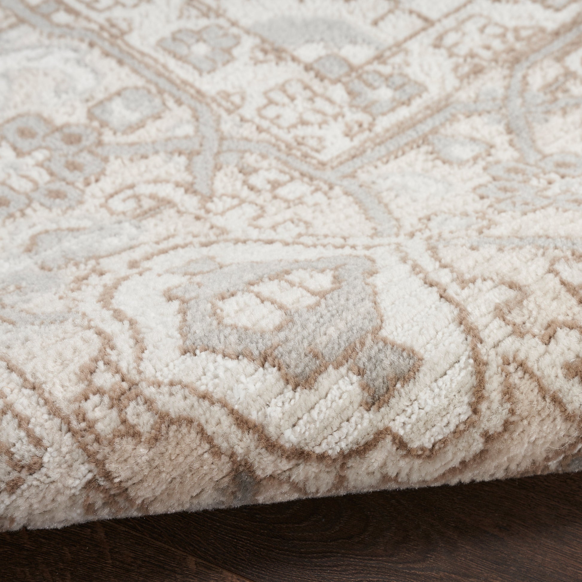 Nourison Home Quarry  Beige  Transitional