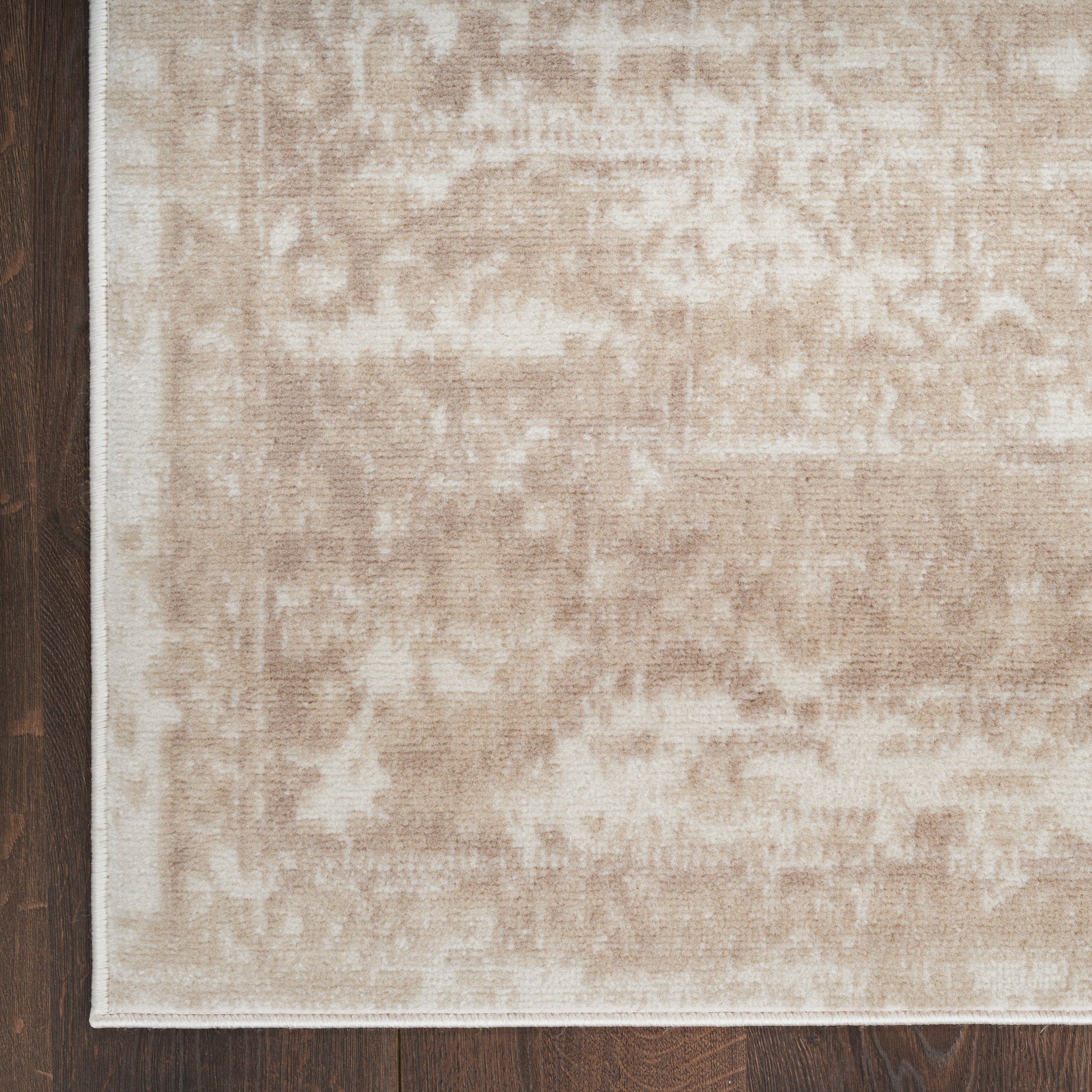 Nourison Home Grafix  Ivory Beige  Transitional