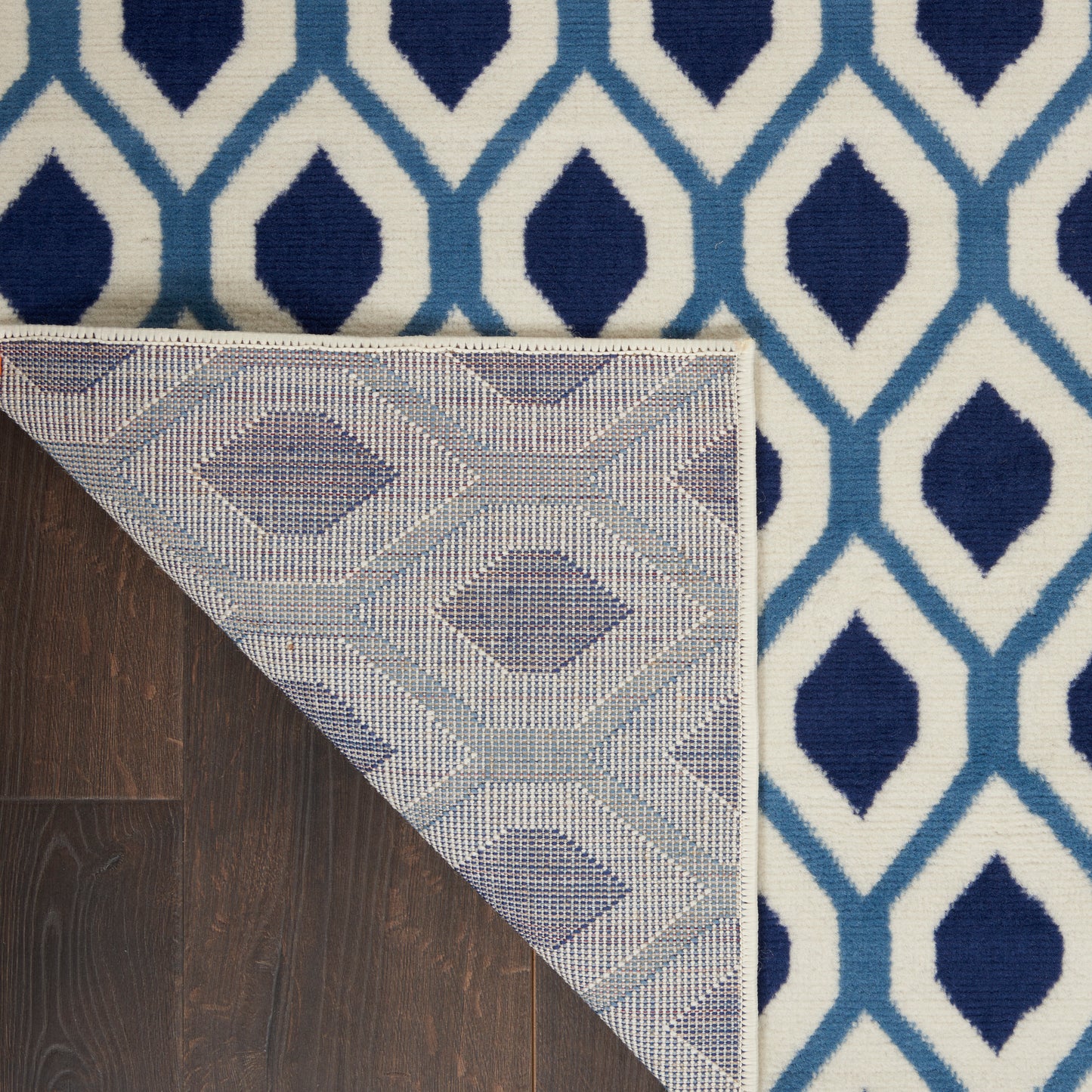 Nourison Home Grafix  White Navy  Contemporary