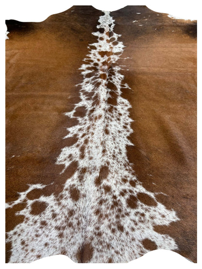 Artisan Claire 5554 Brown  Hair on Hide Cowhide Shape Rug