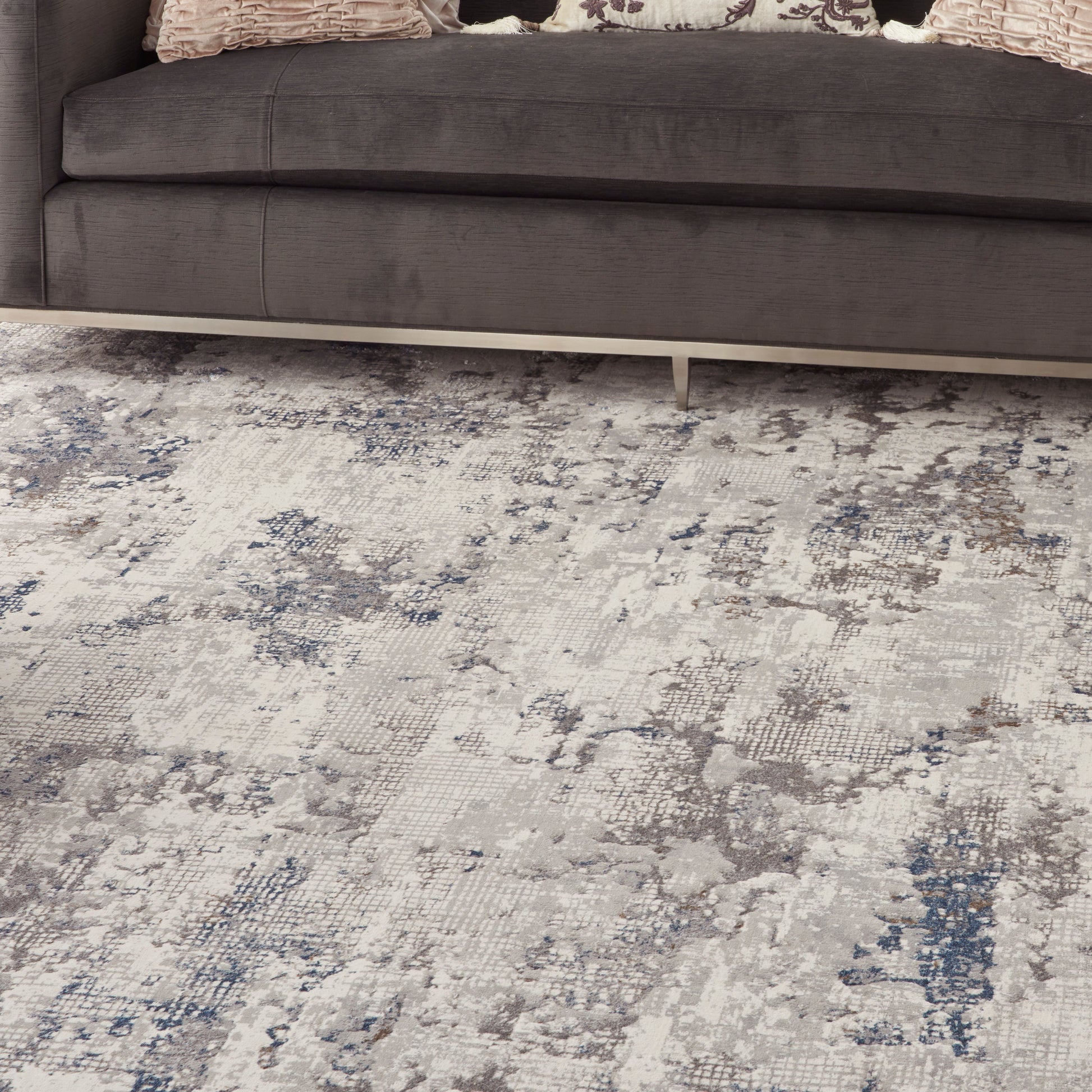 Nourison Home Royal Terrace  White Blue  Contemporary