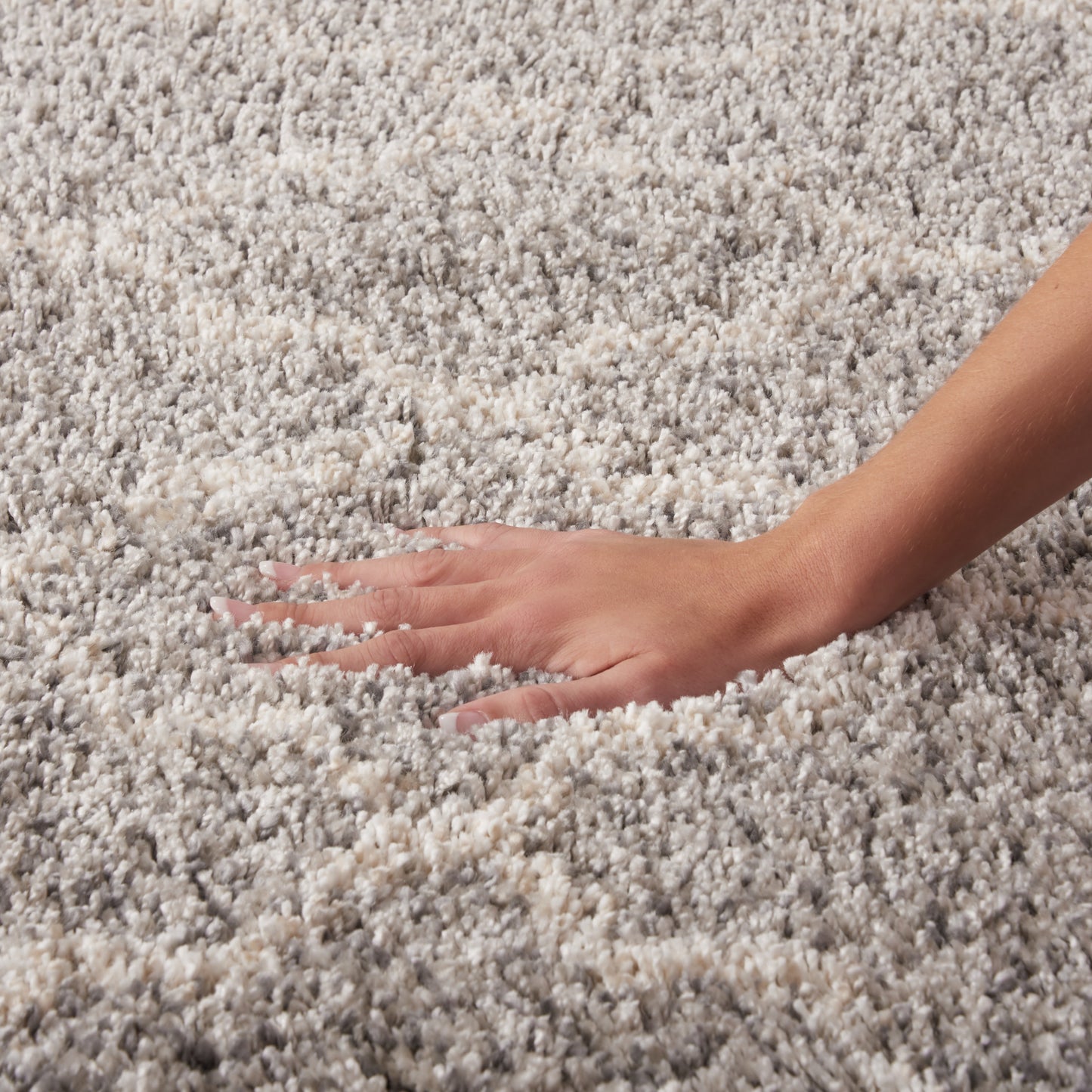 Nourison Home Amore  Ash  Contemporary