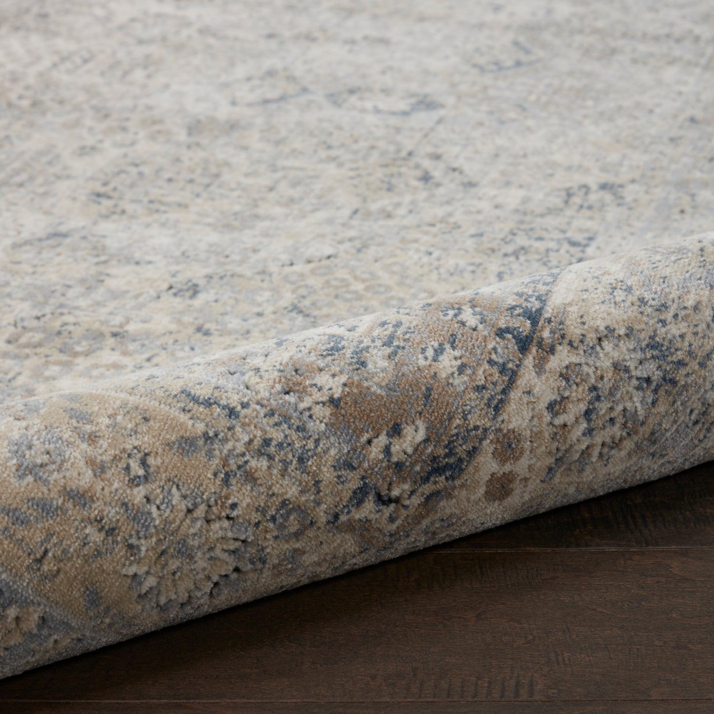 Nourison Home Malta  Ivory Blue  Traditional