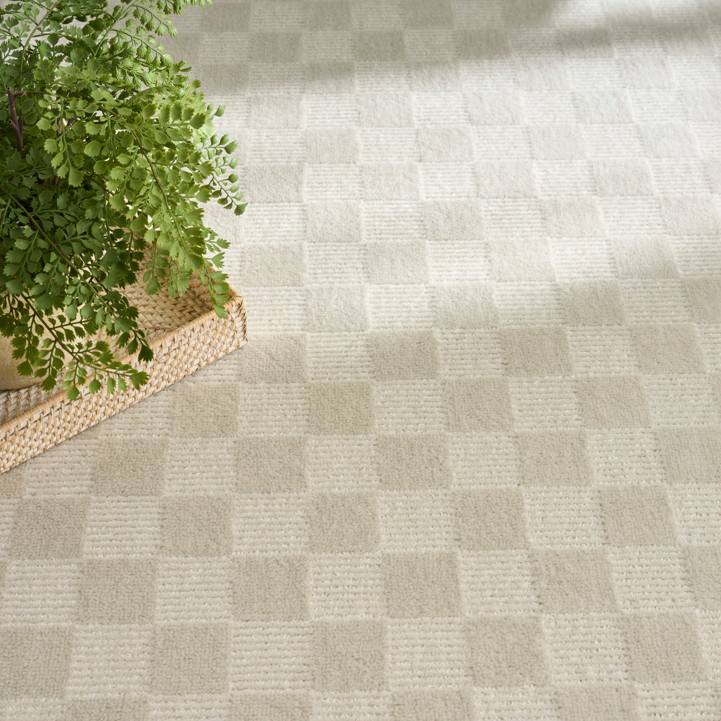 Nourison Home Serenity Home  Ivory  Contemporary