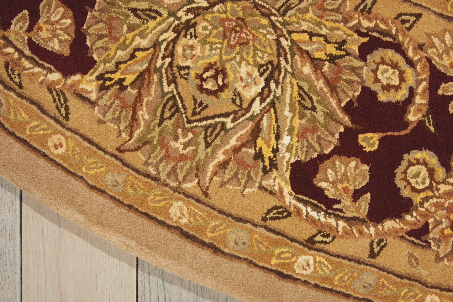 Nourison Home Nourison 2000  Beige  Traditional