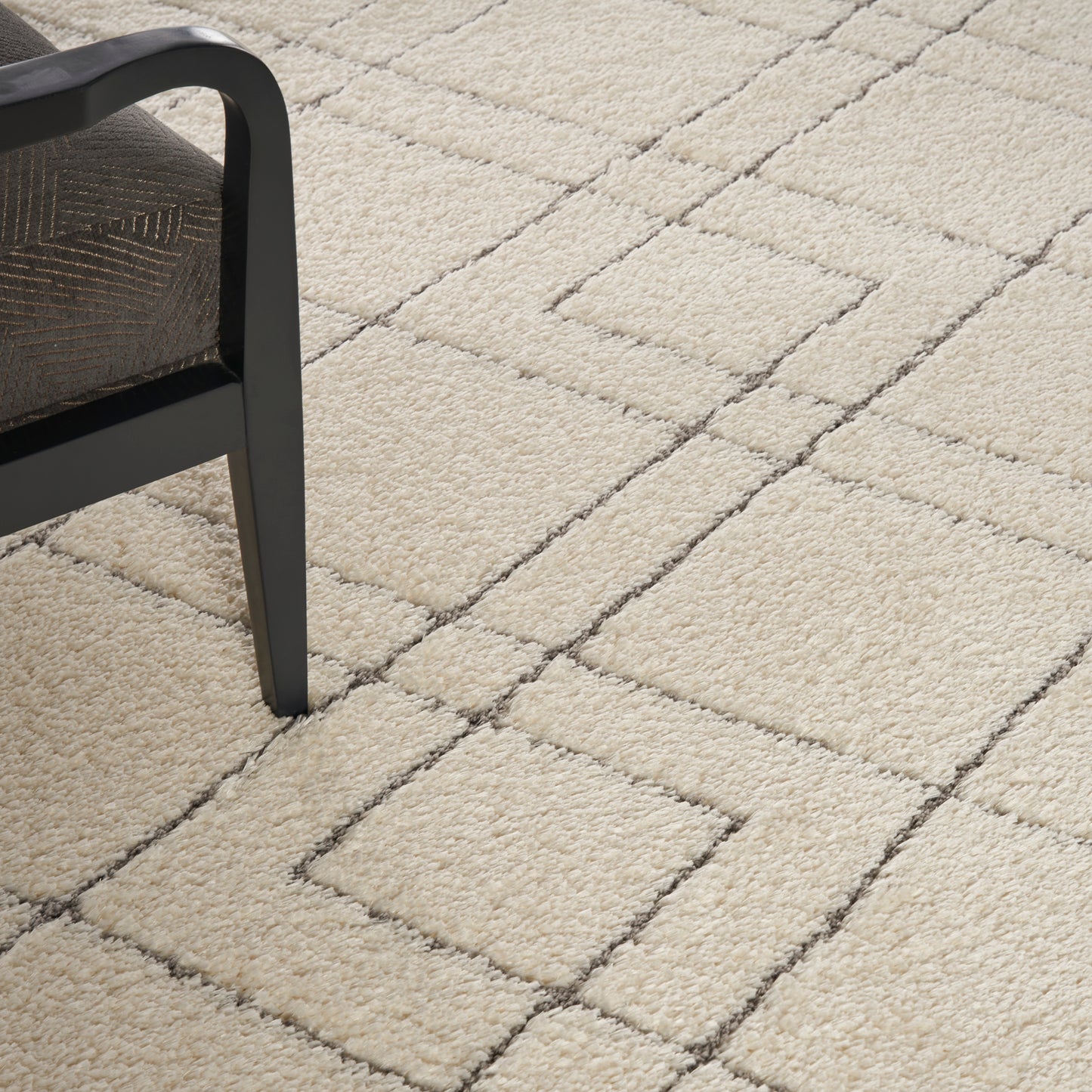 Nourison Home Dreamy Shag  Ivory  Contemporary