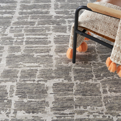 Nourison Home Luna  Grey Silver  Contemporary