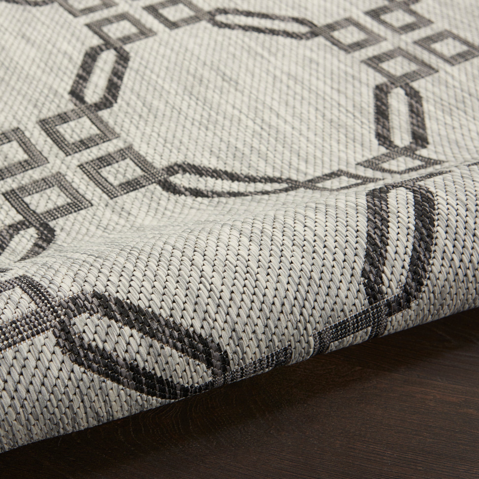 Nourison Home Country Side  Ivory Charcoal  Transitional