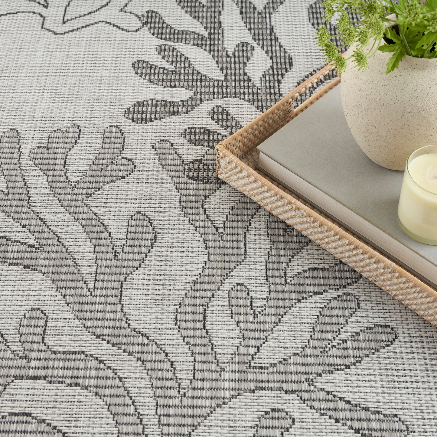 Nourison Home Garden Oasis  Grey  Contemporary