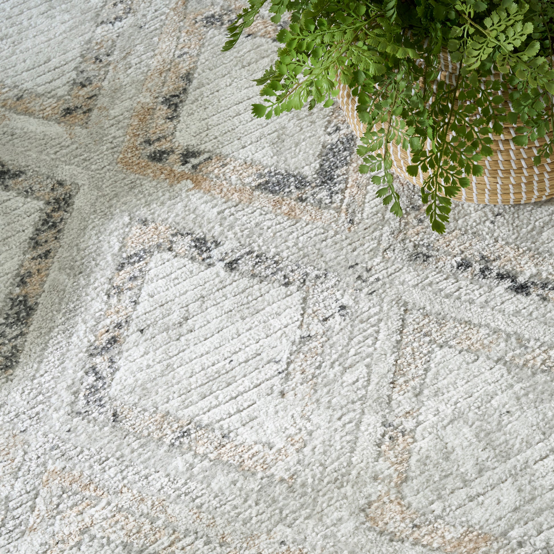 Nourison Home Dekor  Grey Charcoal  Contemporary