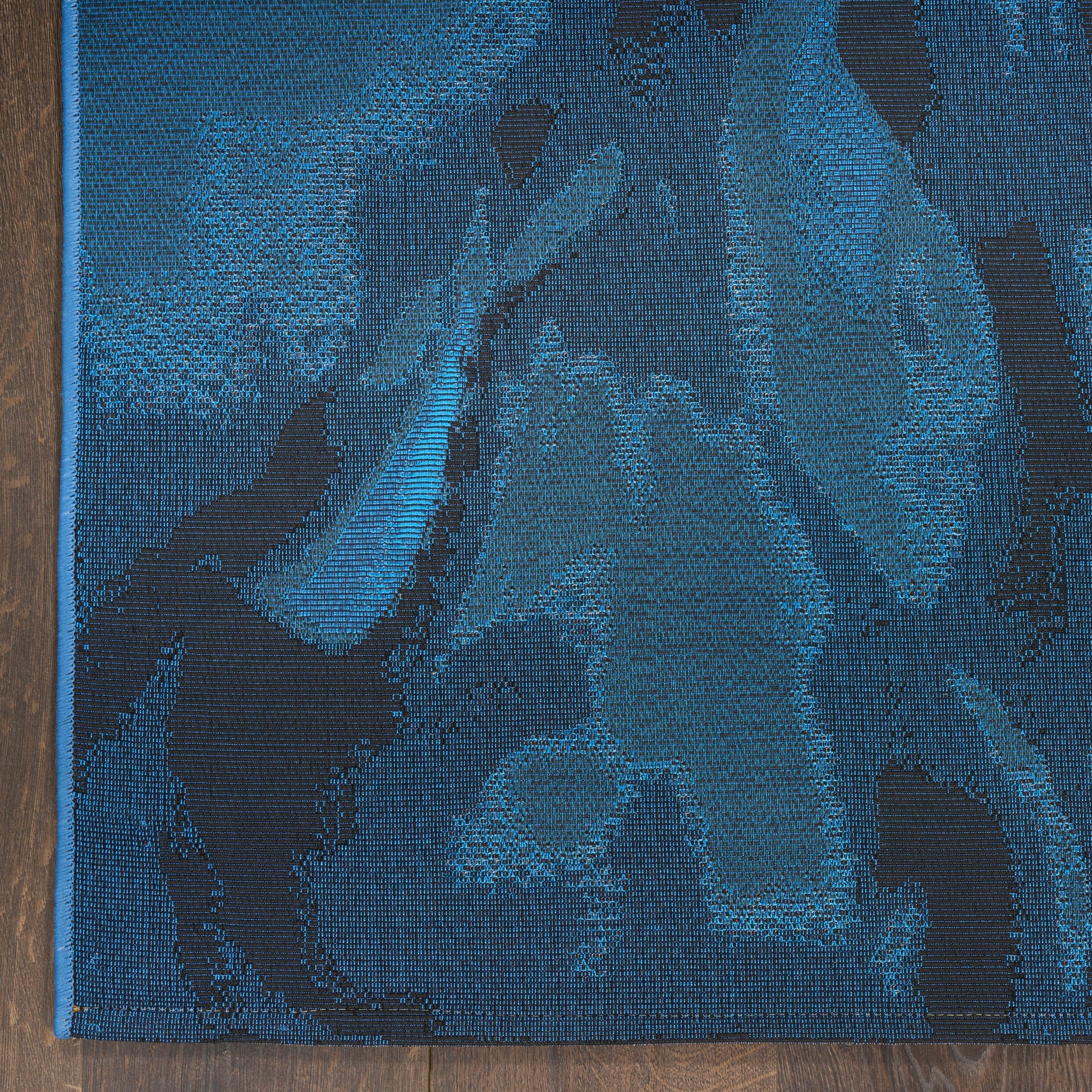 Nourison Home Color Splash  Blue Ivory  Contemporary