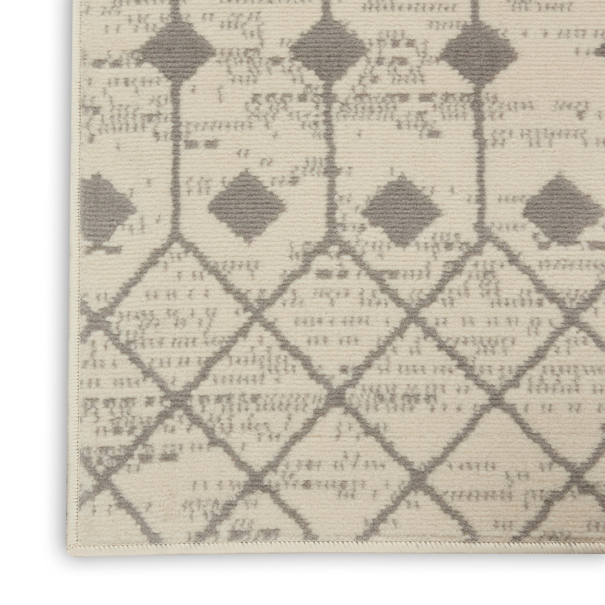 Nourison Home Grafix  Ivory Grey  Transitional
