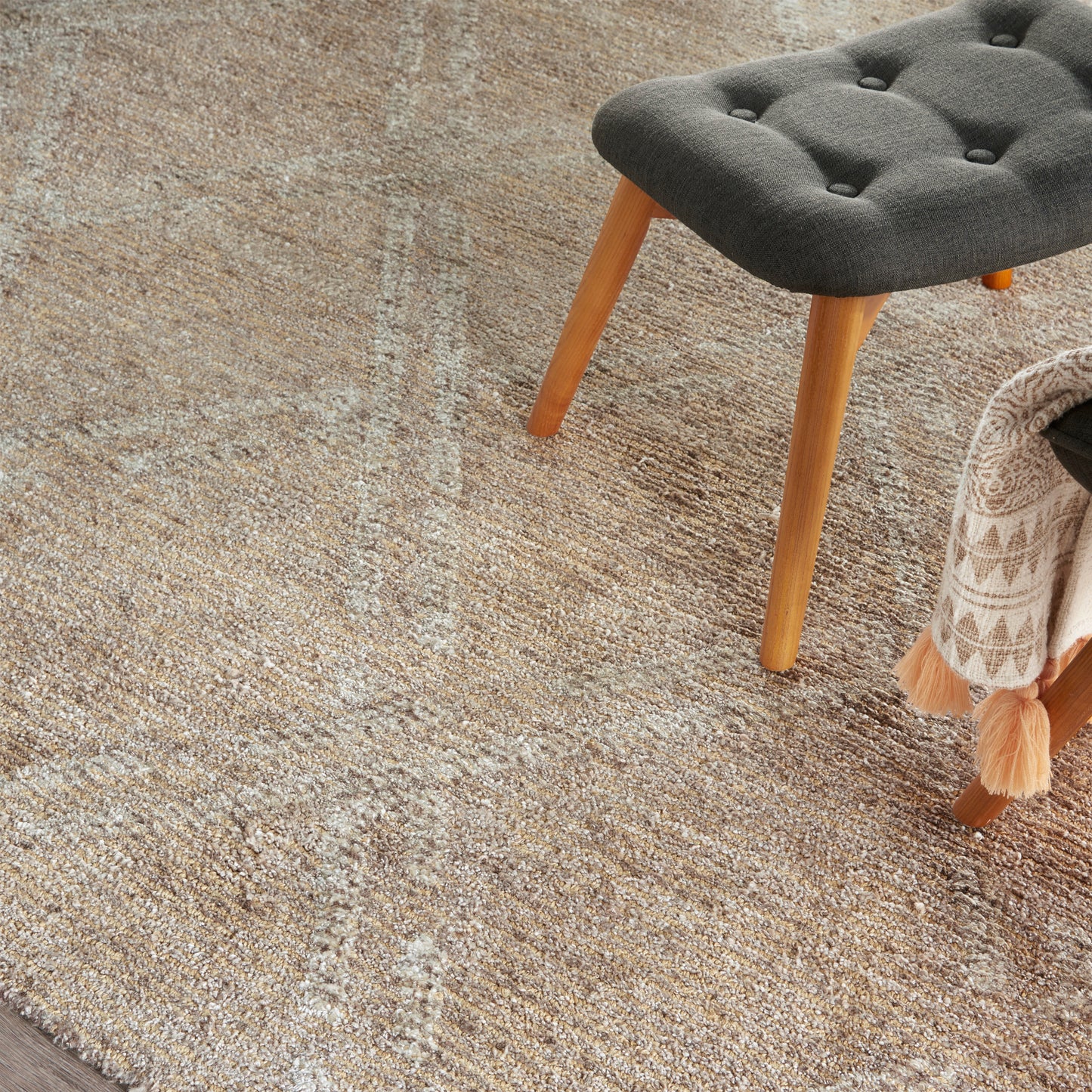 Nourison Home Venosa  Taupe  Contemporary