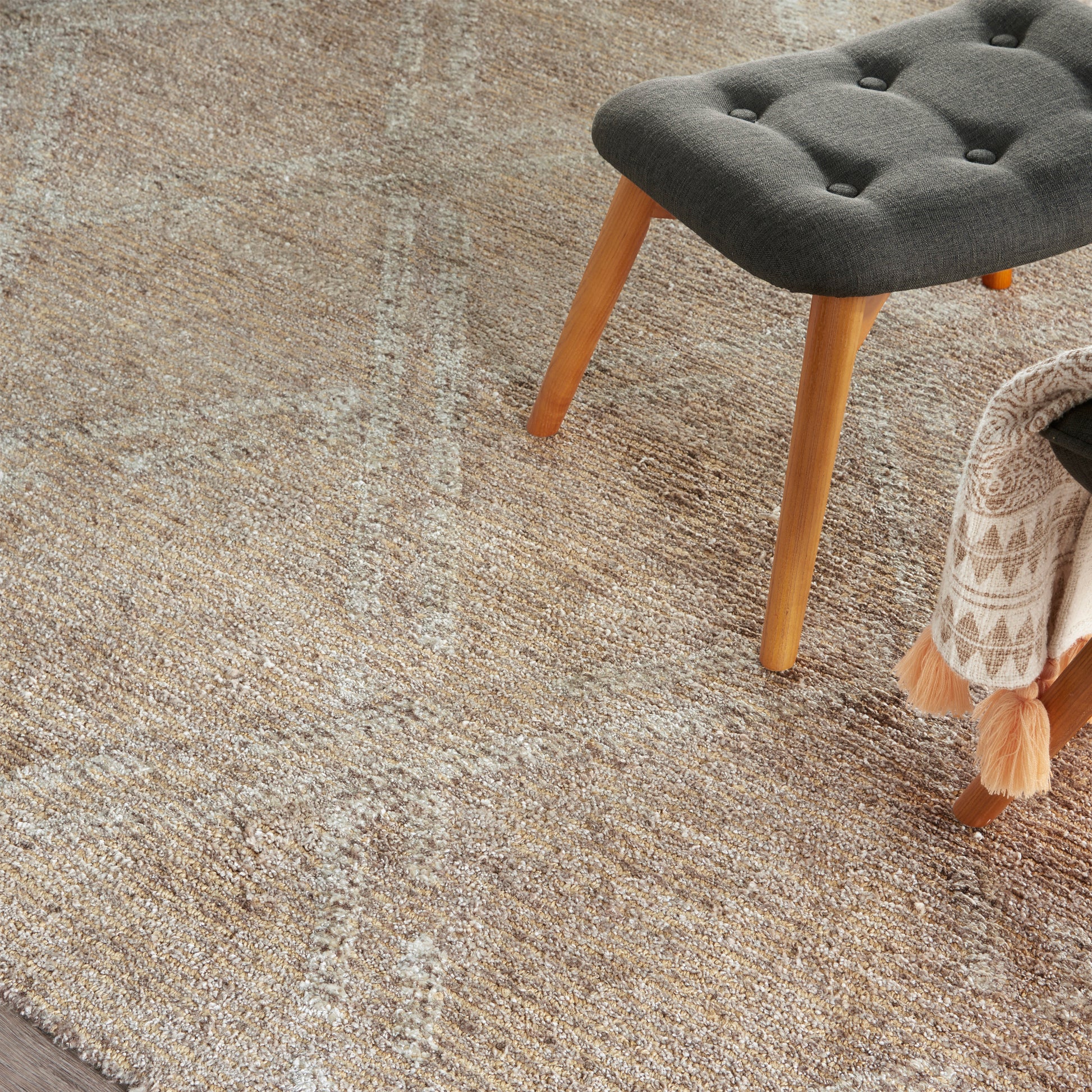 Nourison Home Venosa  Taupe  Contemporary