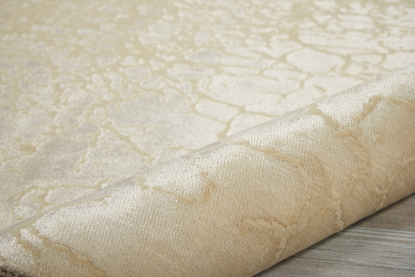 Nourison Home Luminance  Cream  Transitional