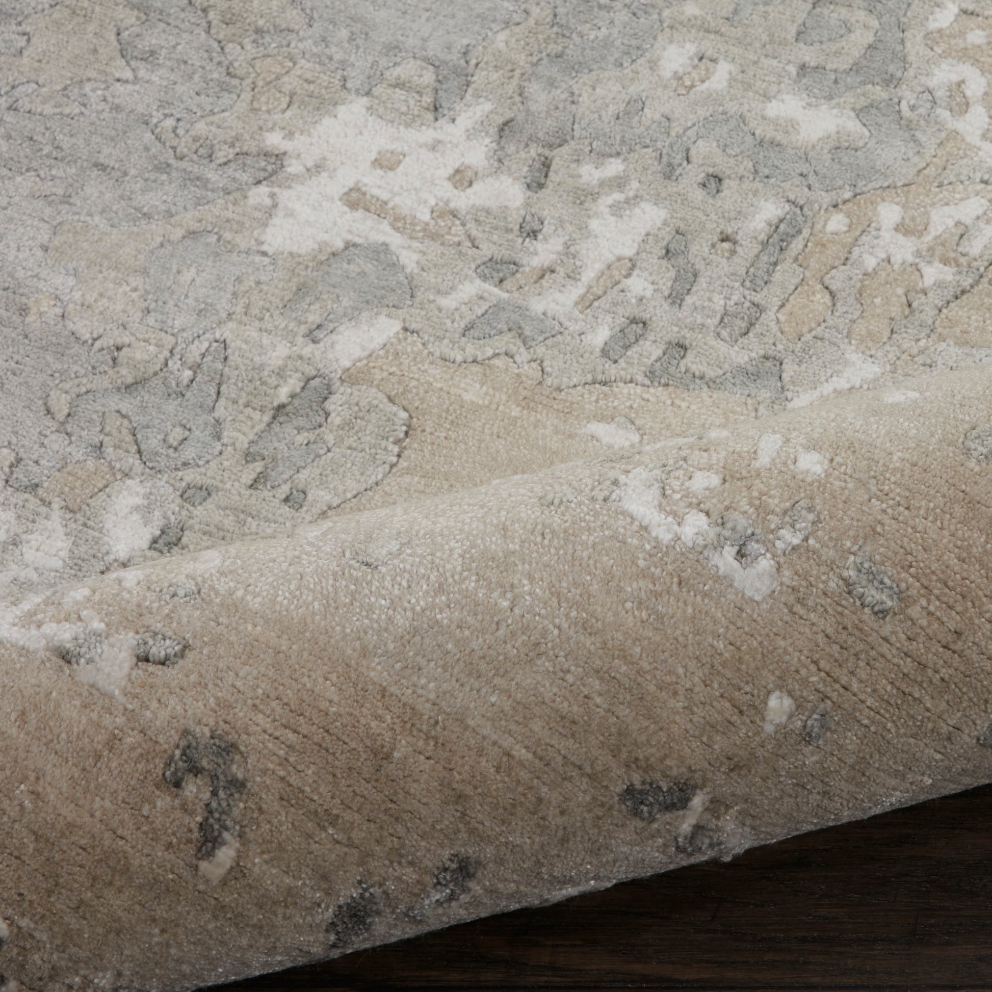 Nourison Home Silk Shadows  Sand  Contemporary