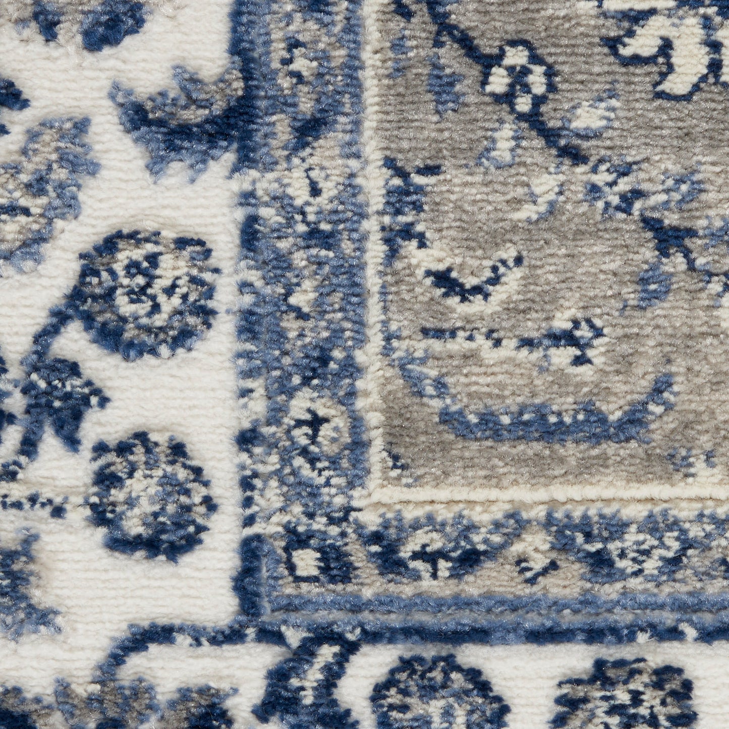 Nourison Home Cyrus  Ivory Navy  Traditional