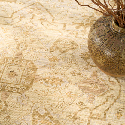 Nourison Home Antique Bloom  Beige  Traditional