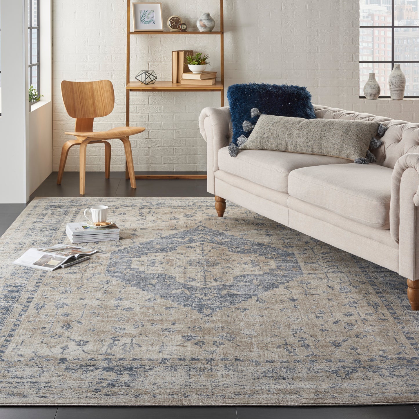 Nourison Home Malta  Ivory Blue  Traditional