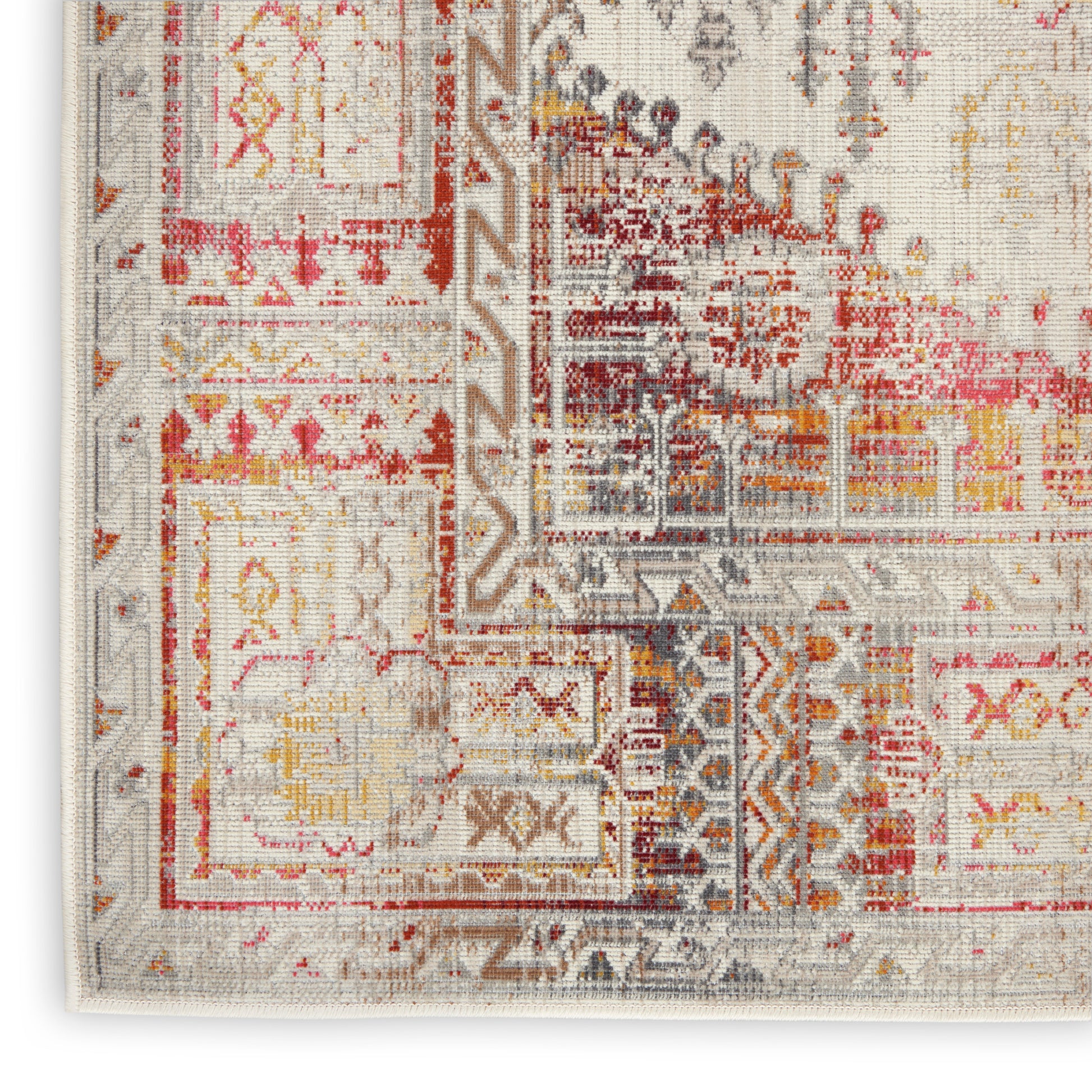 Nourison Home Vintage Kashan  Ivory Red  Traditional