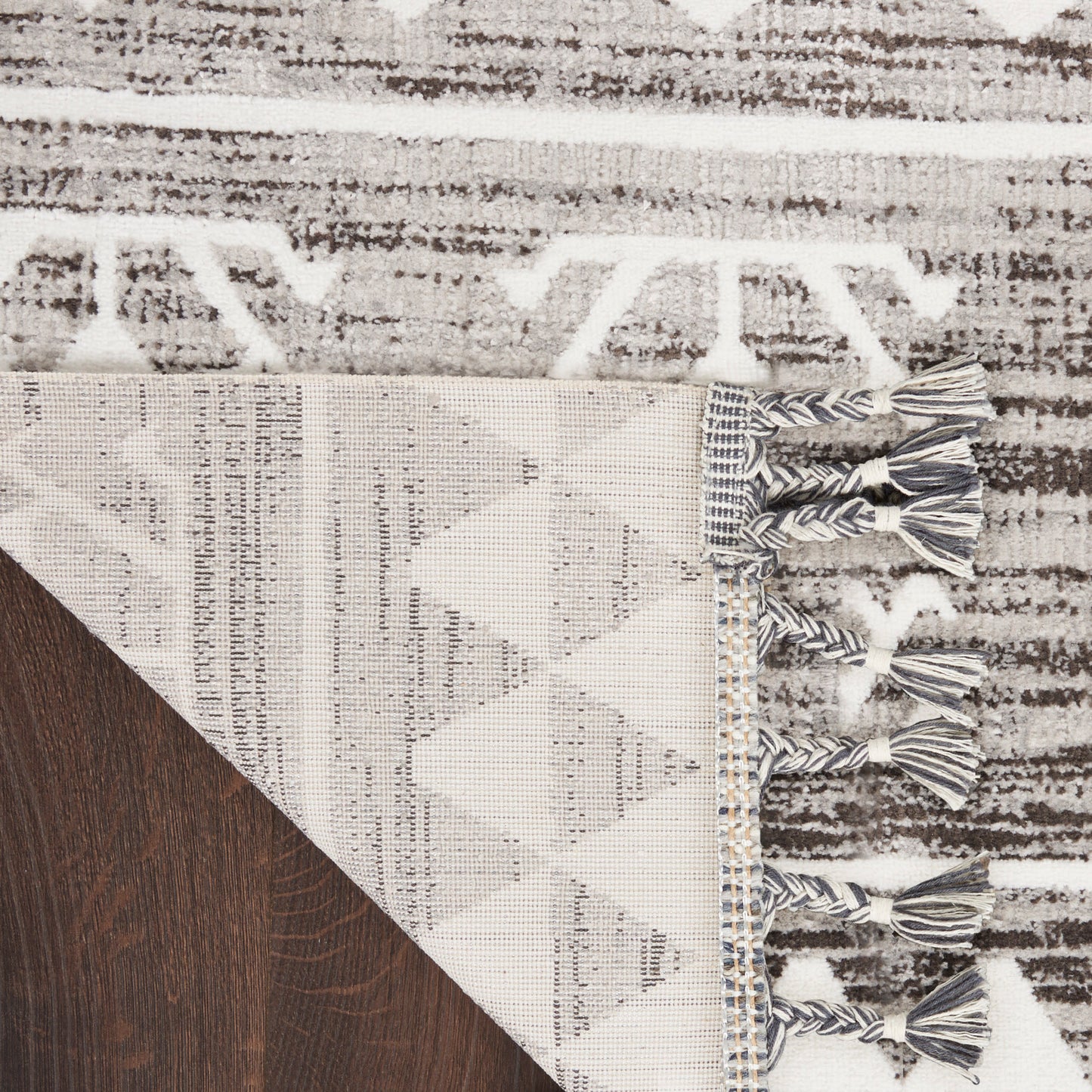 Nourison Home Asilah  Grey Ivory  Contemporary