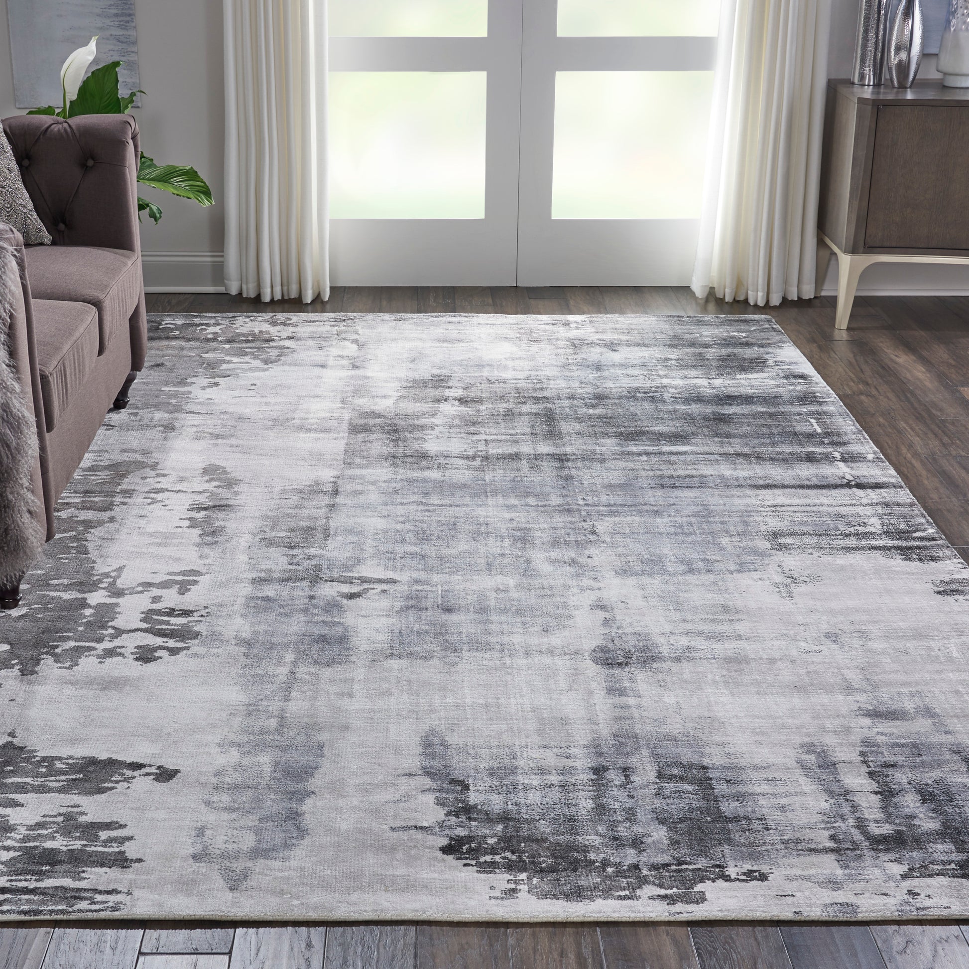 Nourison Home Safari Dreams  Grey  Contemporary