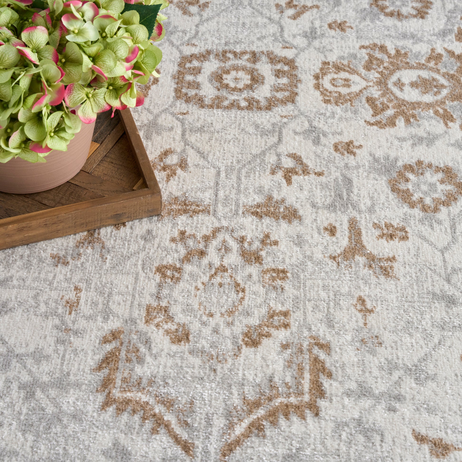 Nourison Home Astra Machine Washable  Grey  Traditional