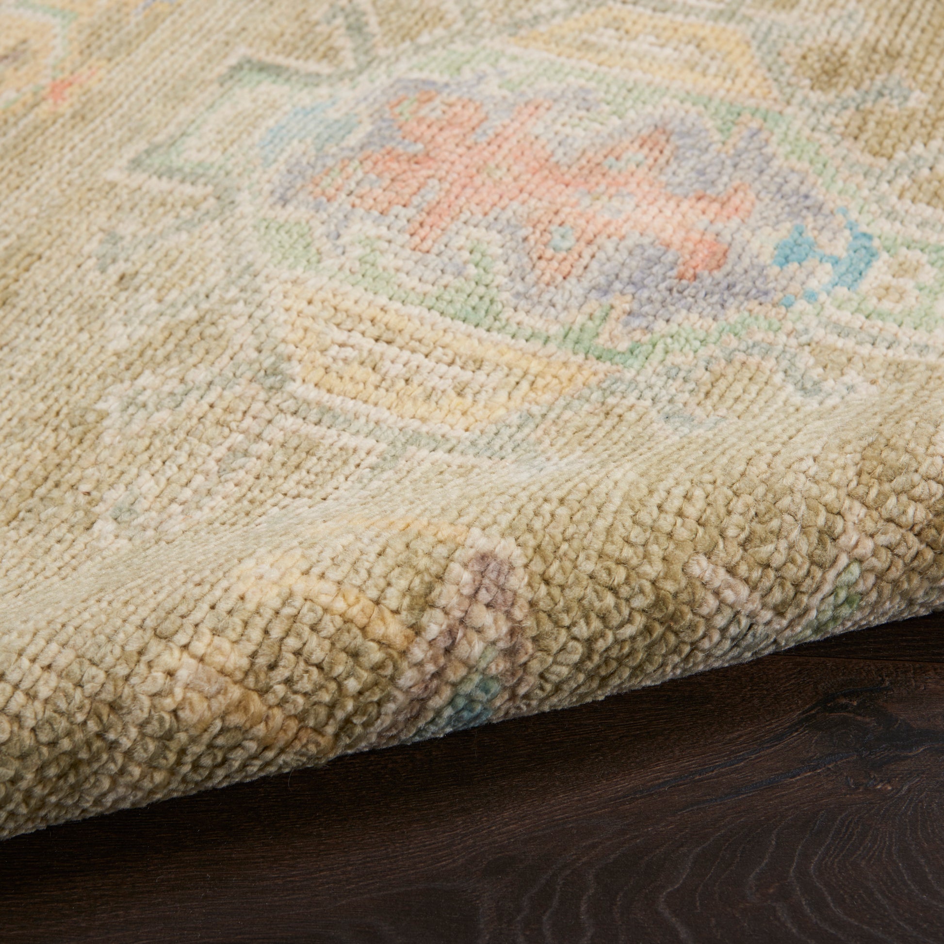 Nourison Home Odessa  Sage  Traditional