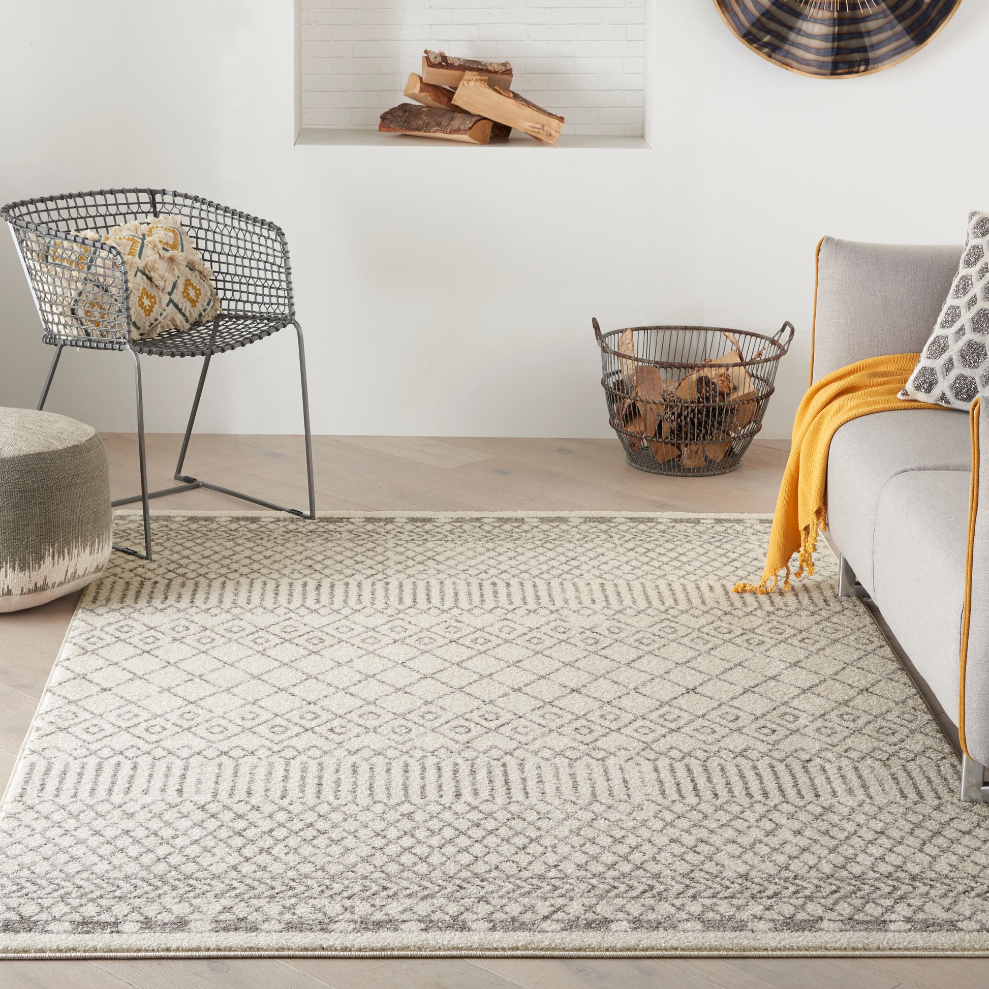 Nourison Home Passion  Ivory Grey  Transitional