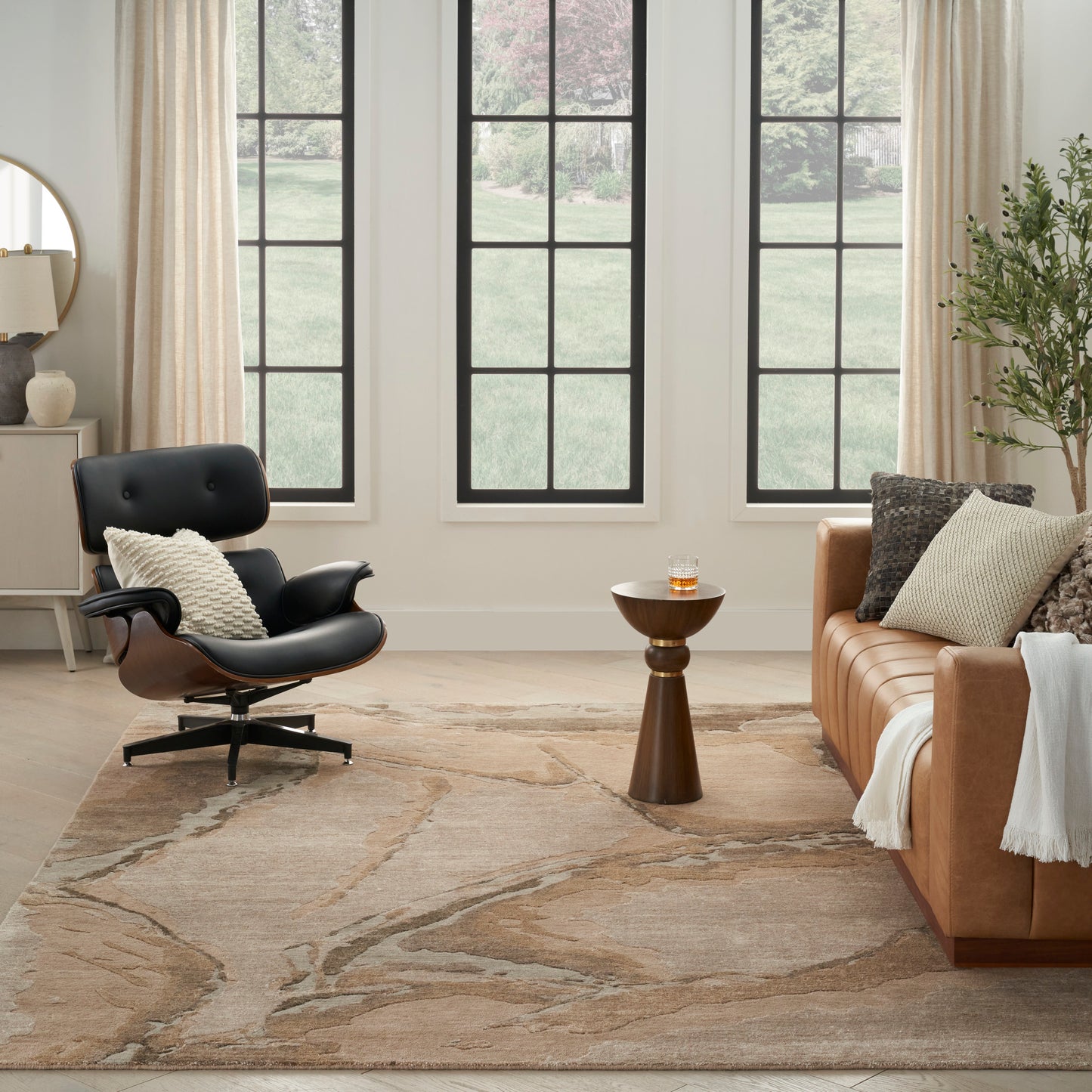 Nourison Home Silk Shadows  Beige Silver  Contemporary