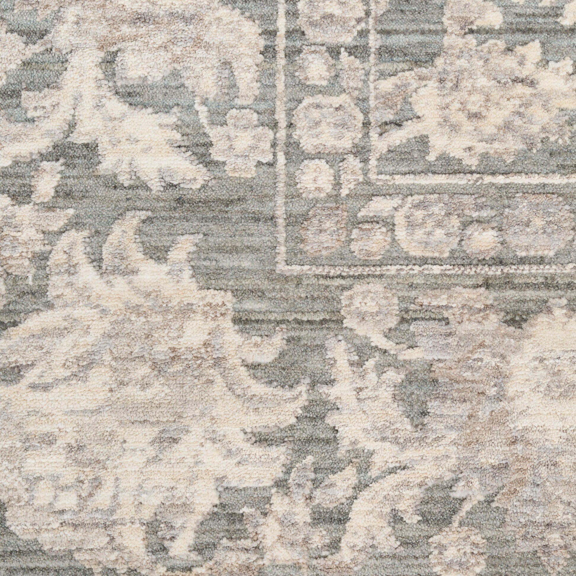 Nourison Home Shadows  Sage Ivory  Traditional