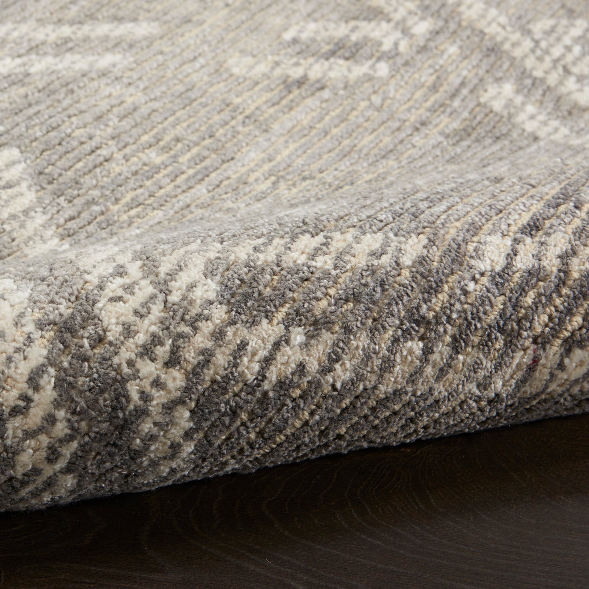 Nourison Home Venosa  Grey Ivory  Contemporary