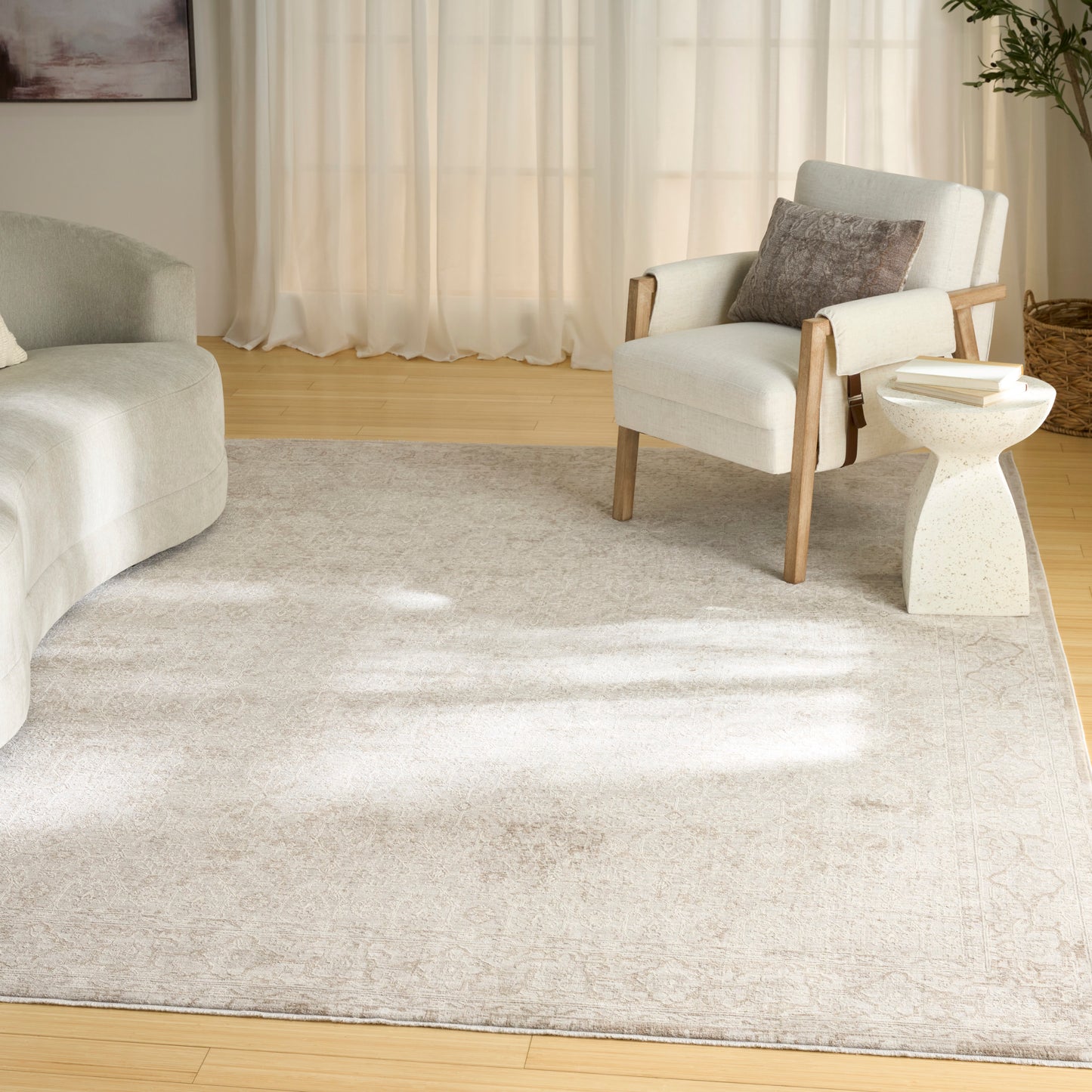 Nourison Home Shadows  Ivory Grey  Traditional