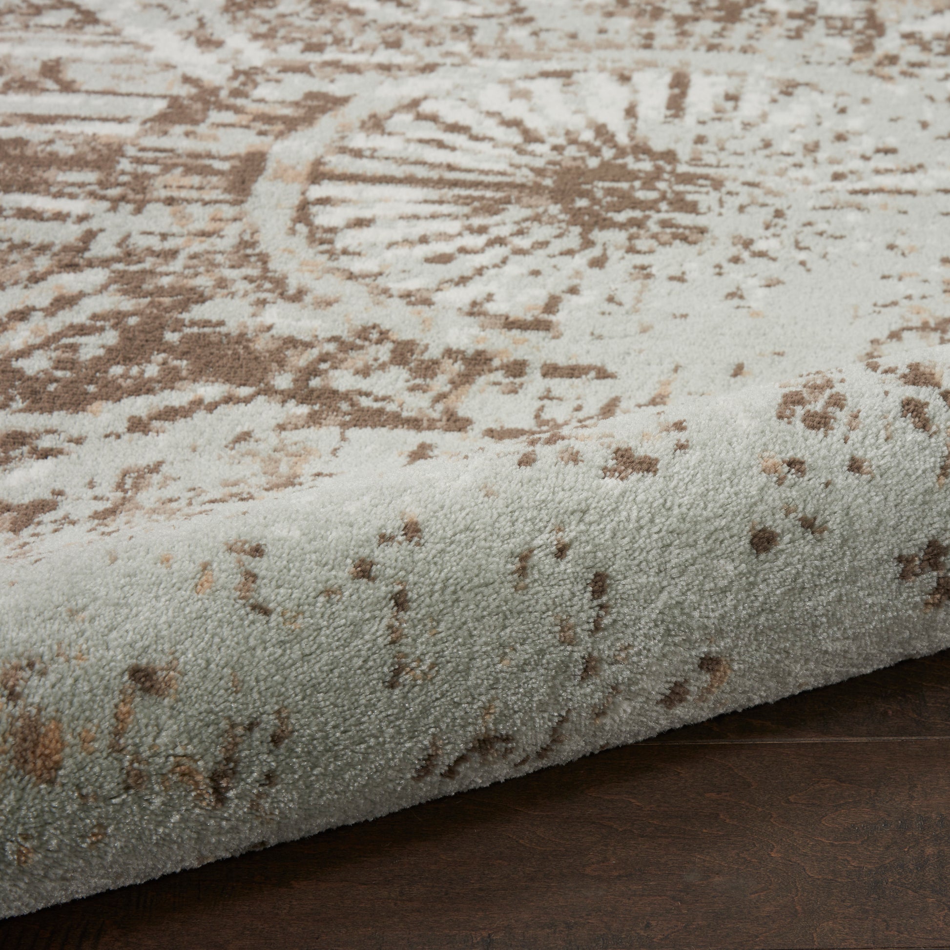 Nourison Home Euphoria  Grey  Transitional