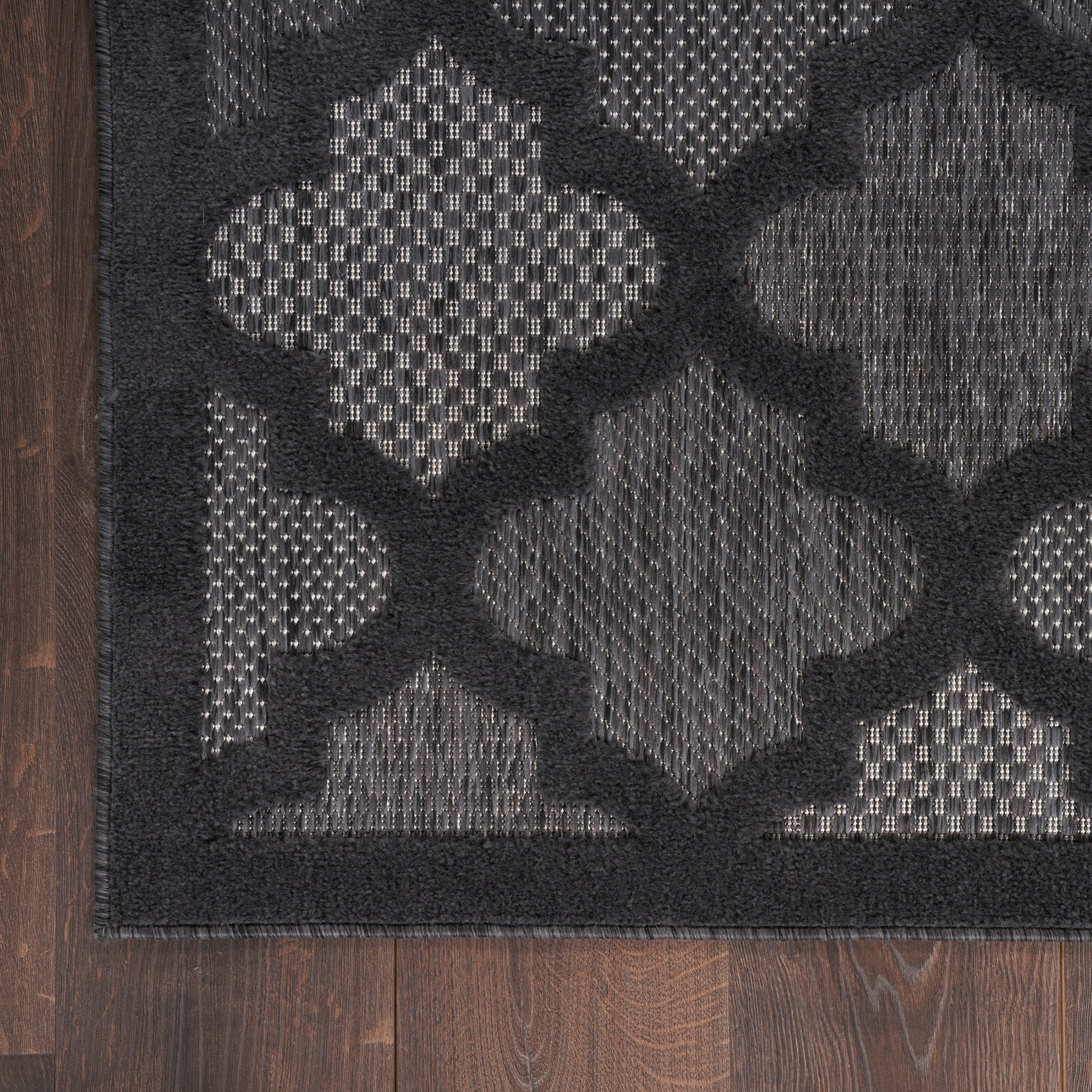 Nourison Home Easy Care  Charcoal Black  Contemporary