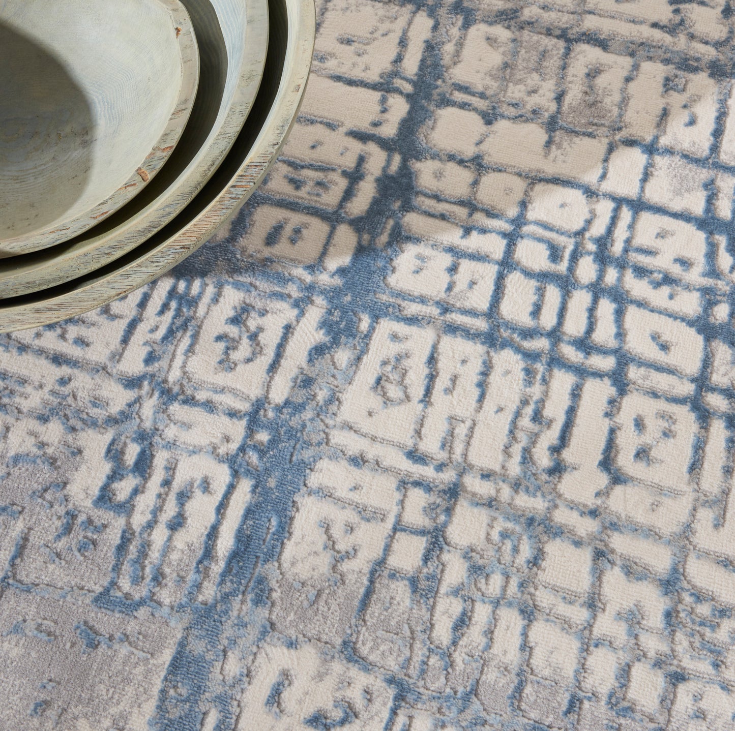 Calvin Klein CK950 Rush  Ivory Blue  Contemporary