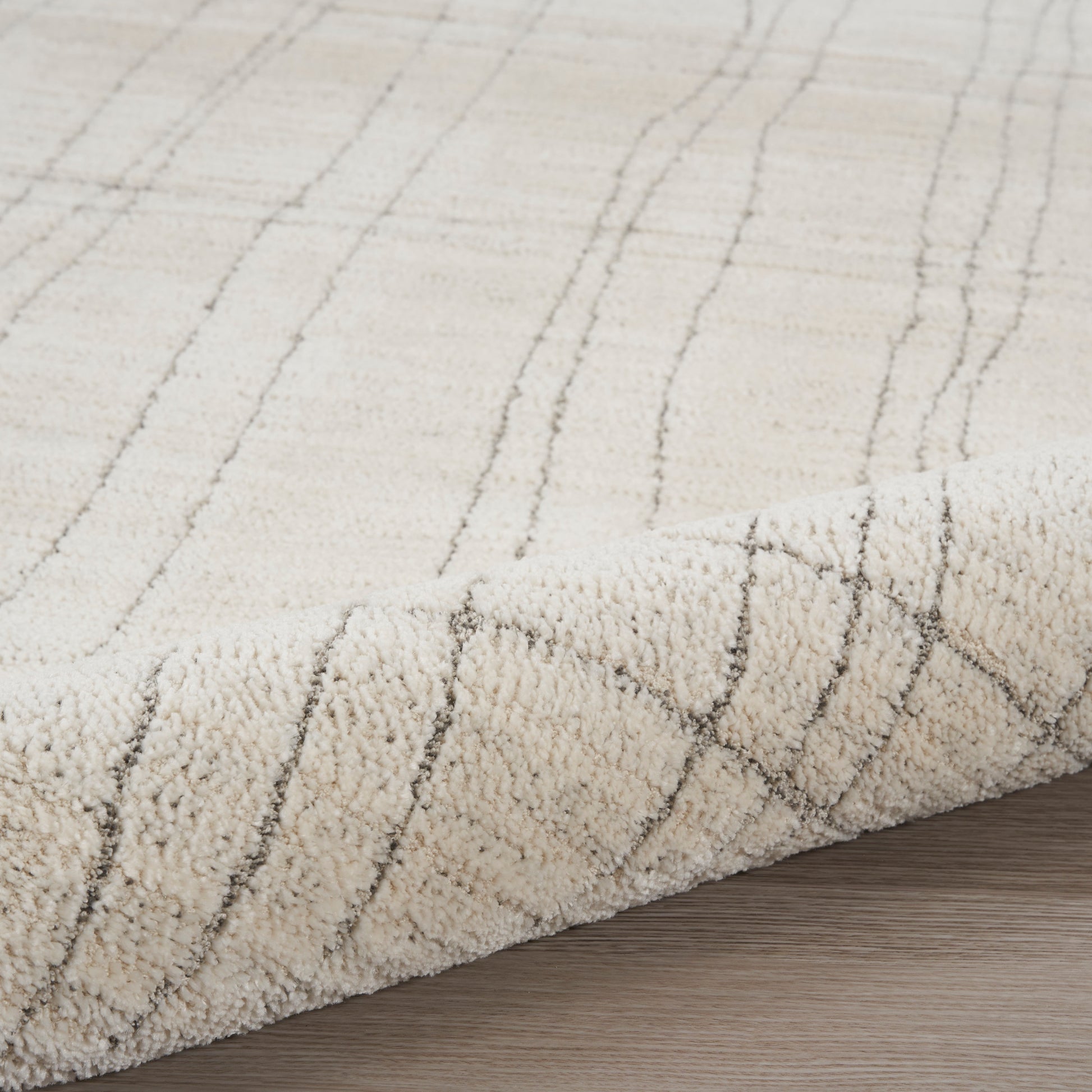 Nourison Home Andes  Ivory Grey  Contemporary