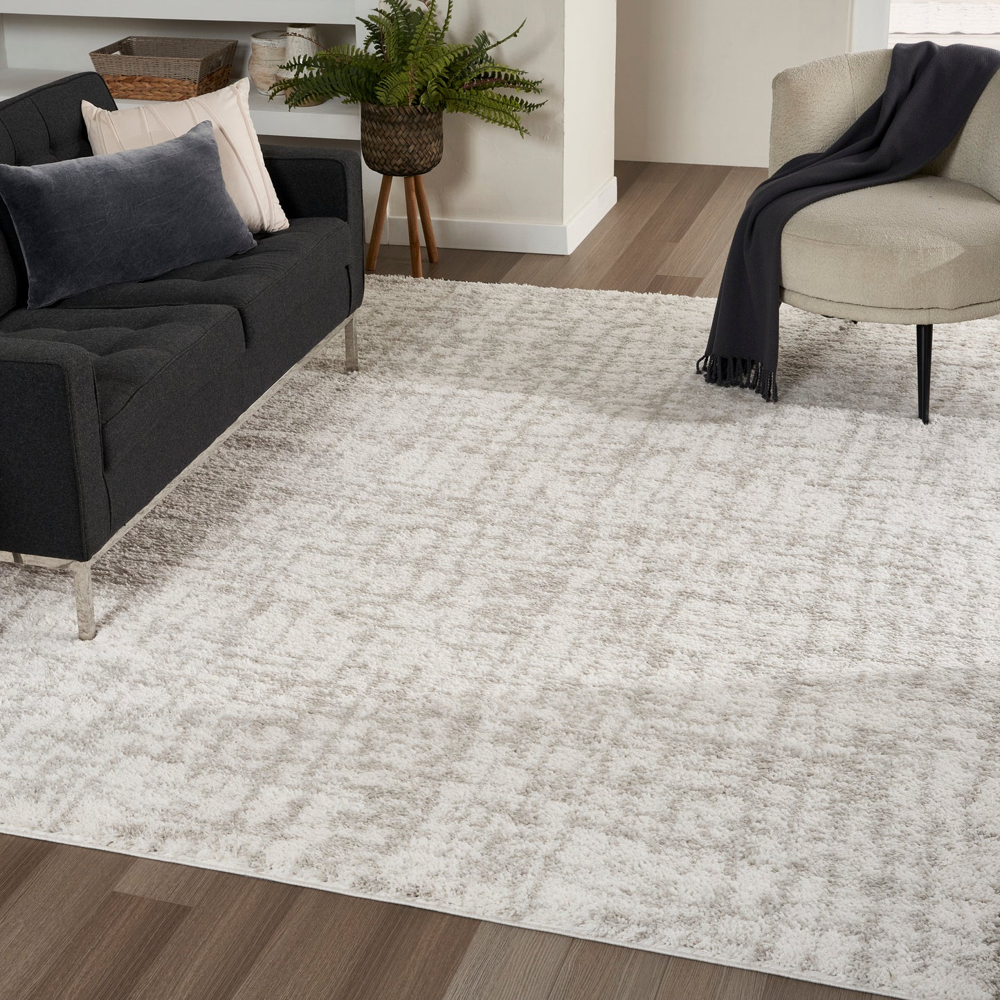 Nourison Home Modern Shag  Ivory Grey  Contemporary